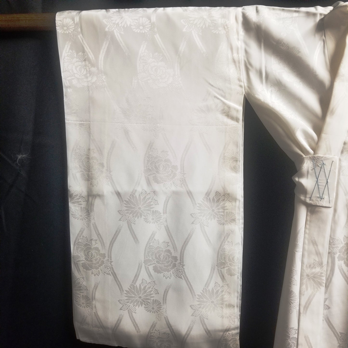 "White Floral" Vintage Girls Underkimono