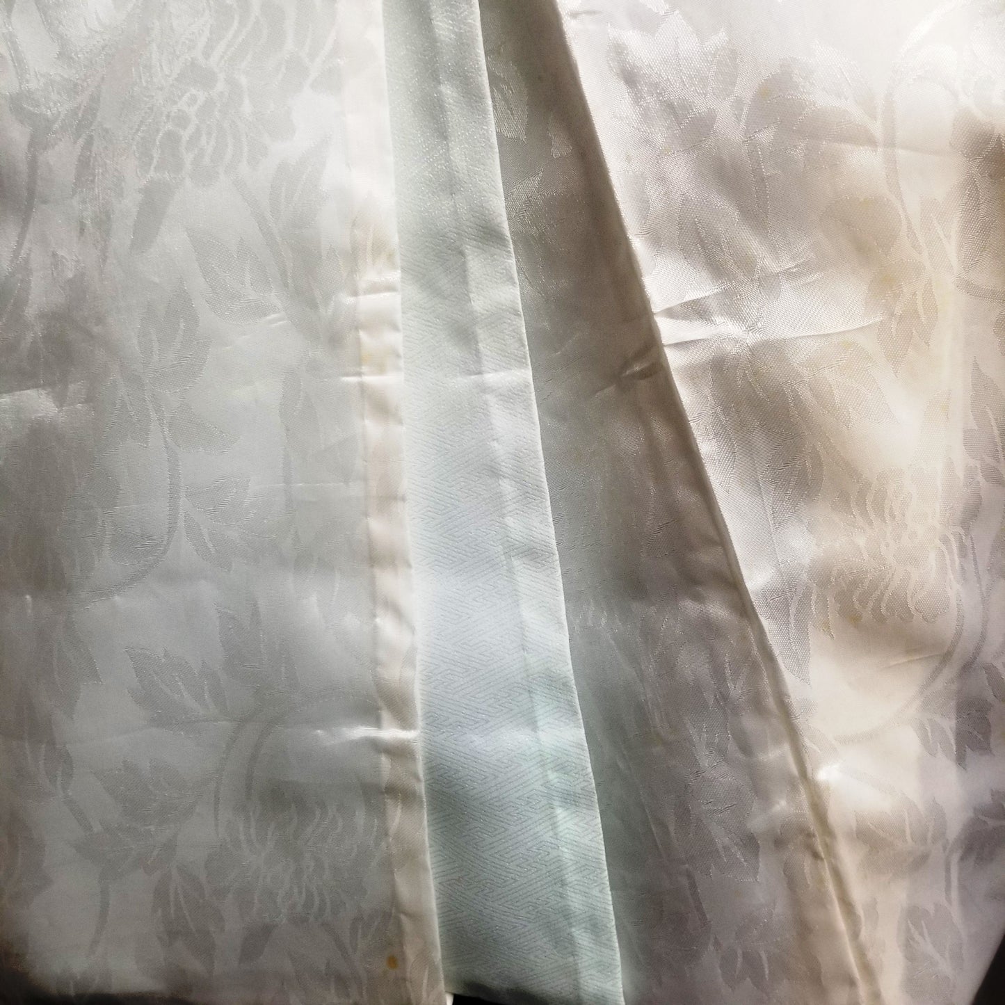 "White Vines" Vintage Girls Underkimono