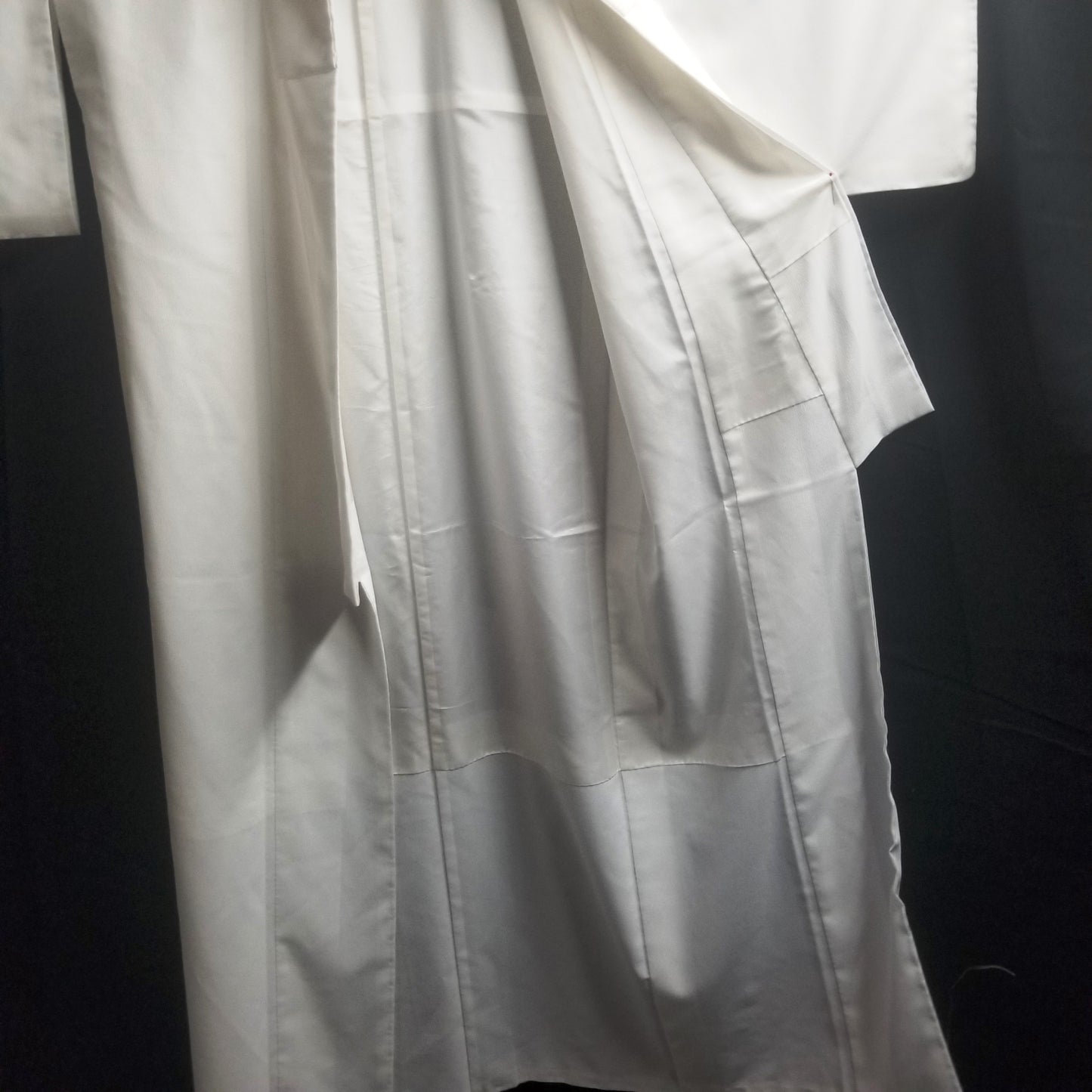 "Solid White" Vintage Japanese Kimono