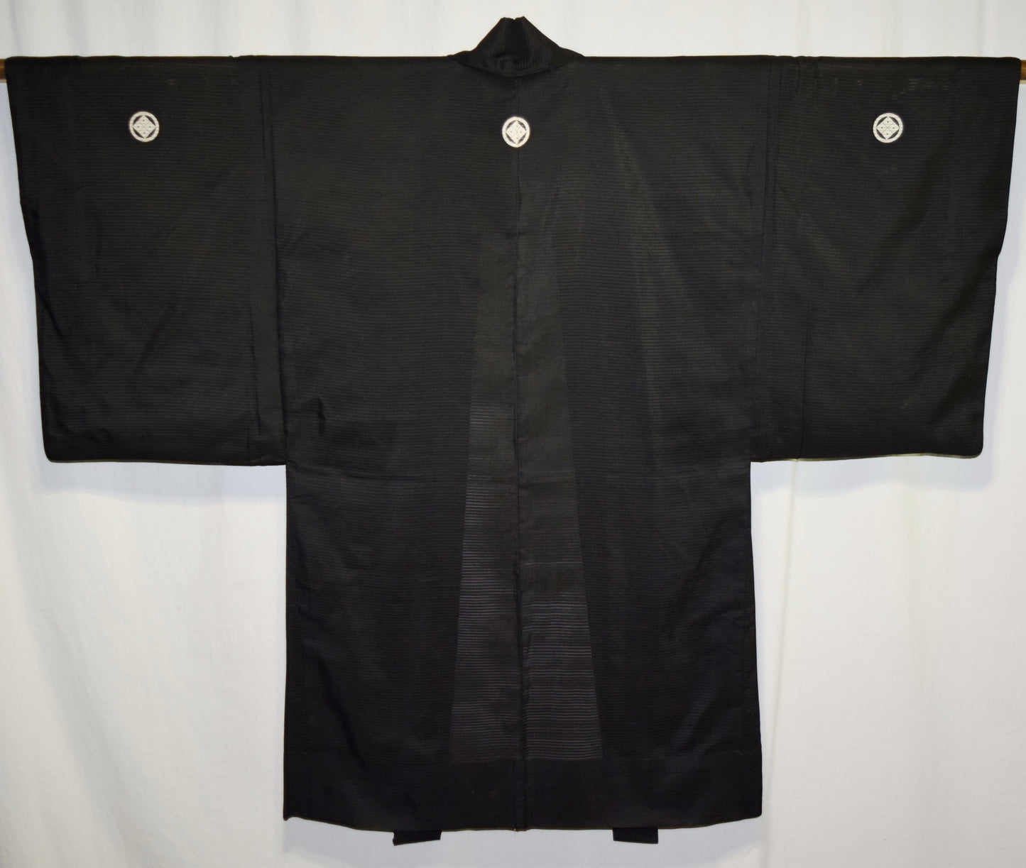 "Unlined with Crests" Man's Summer Haori