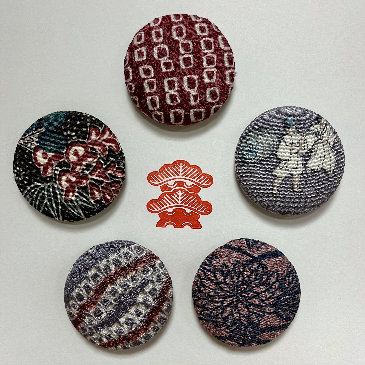 "Shinju" Japanique Magnets