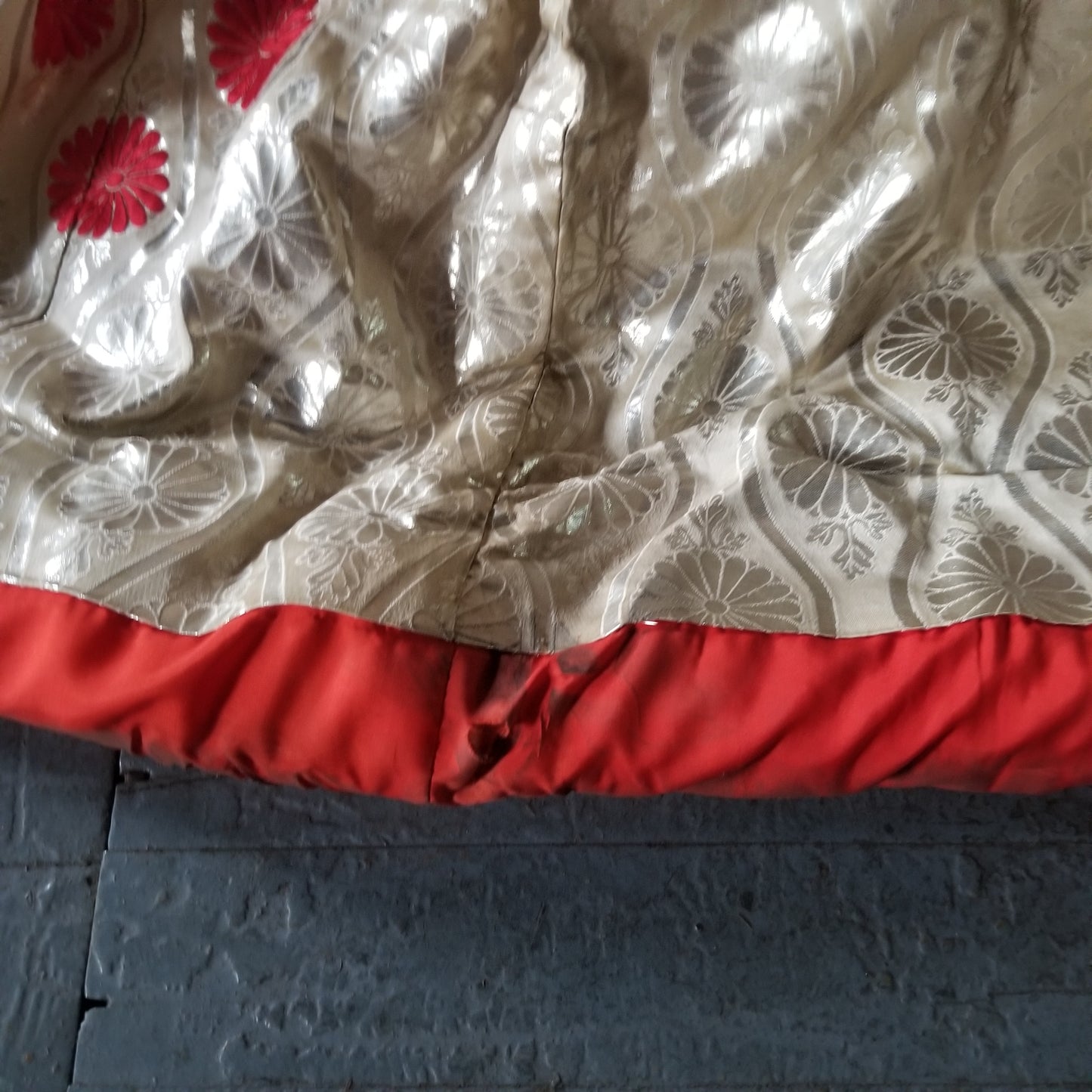 Blemished Wedding Kimono 18