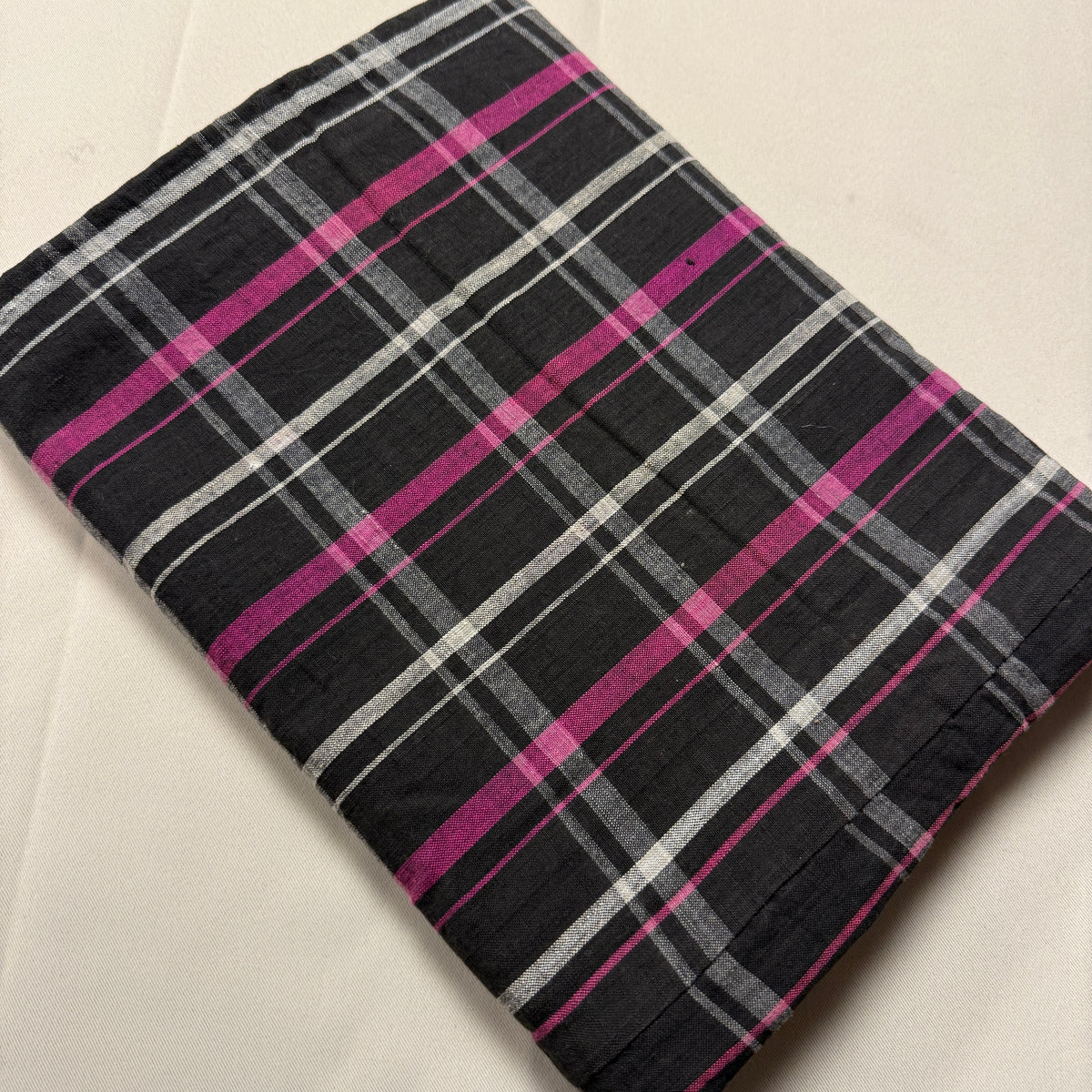 "Berry Plaid" Vintage Futon Cover