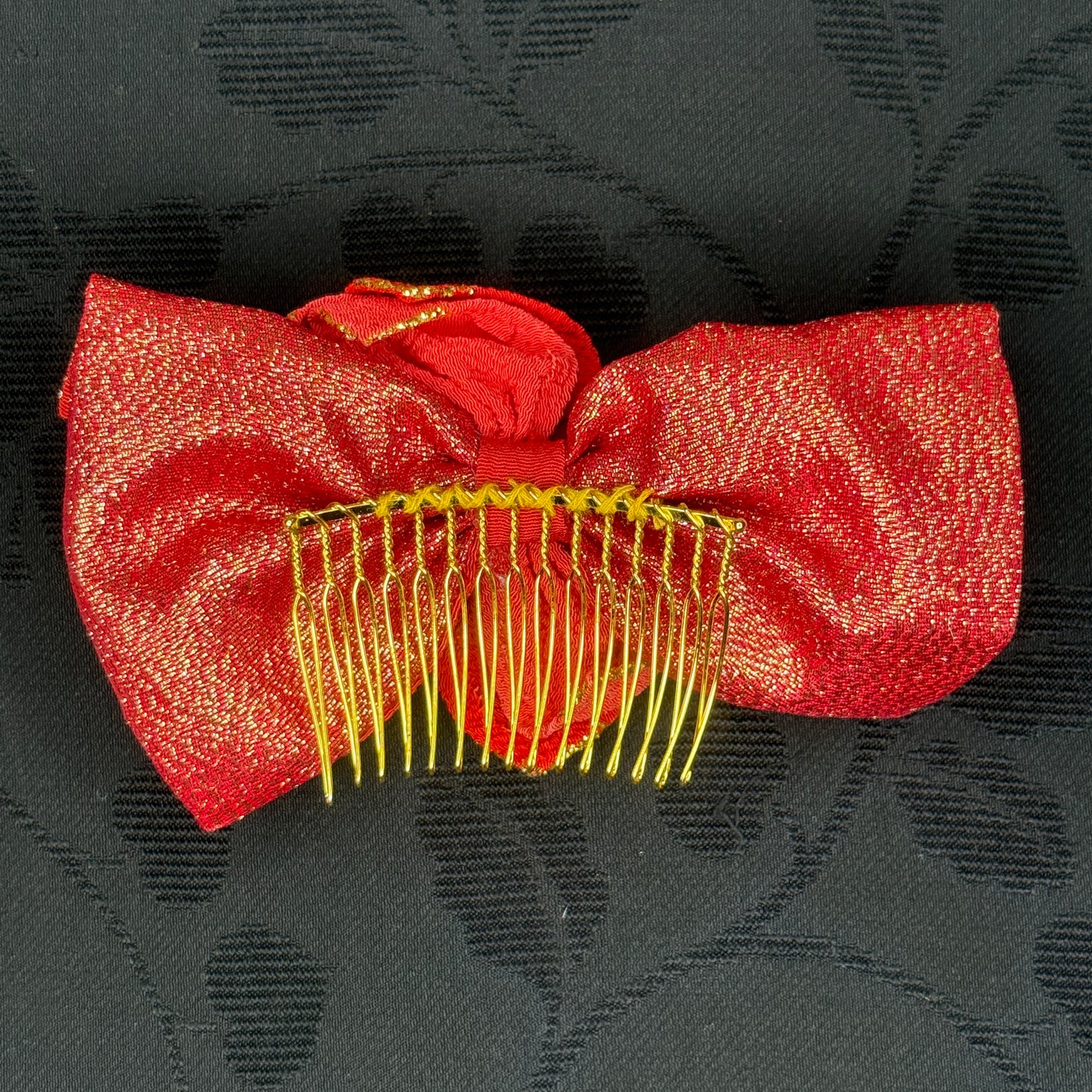 "Red Camellia" Vintage Kanzashi Comb