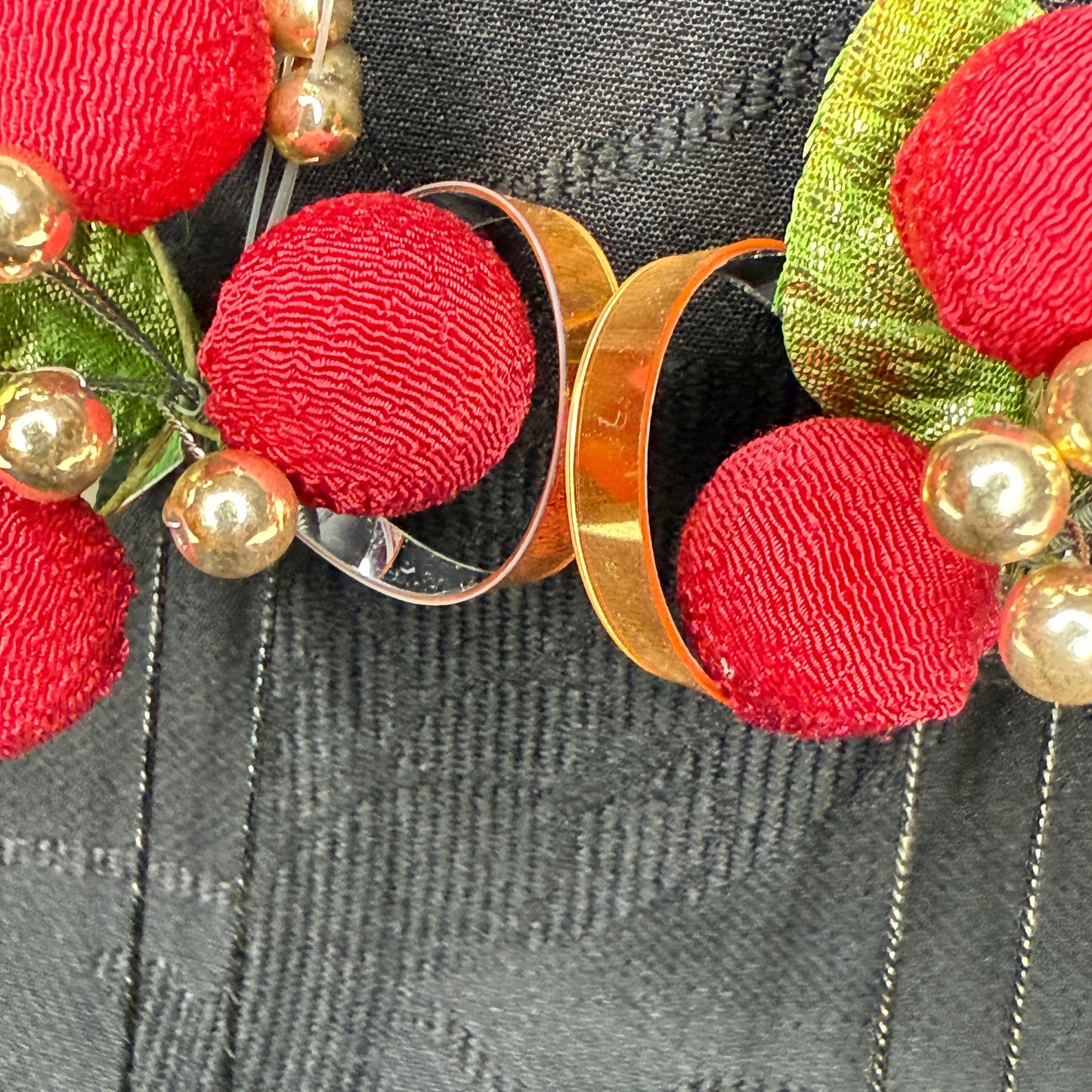 "Holly Berries" Vintage Kanzashi Hair Pins