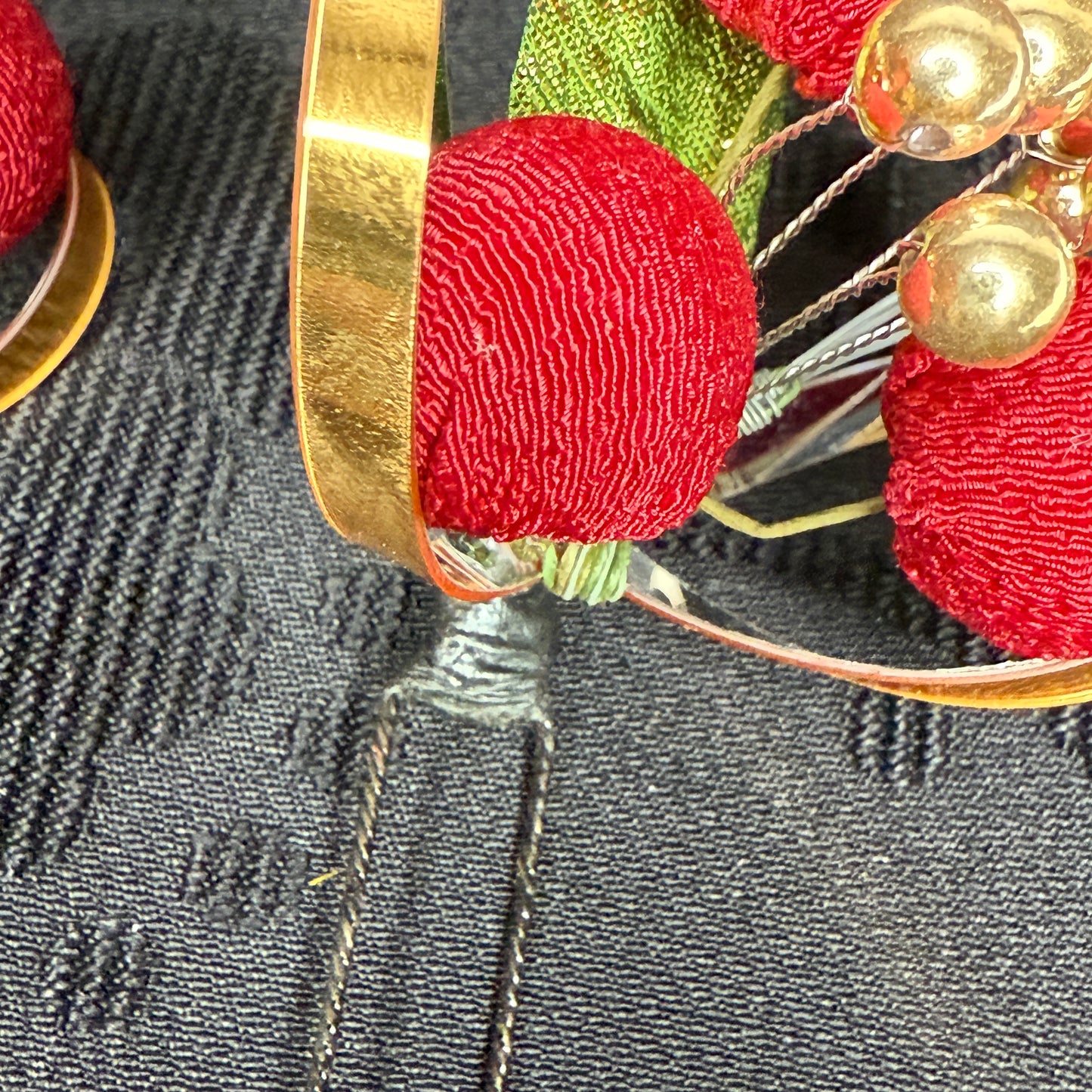 "Holly Berries" Vintage Kanzashi Hair Pins