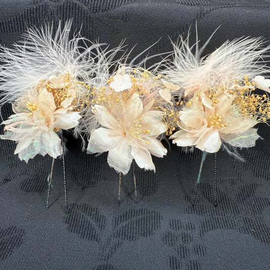 "Featherlight Elegy" Vintage Kanzashi Hair Pins