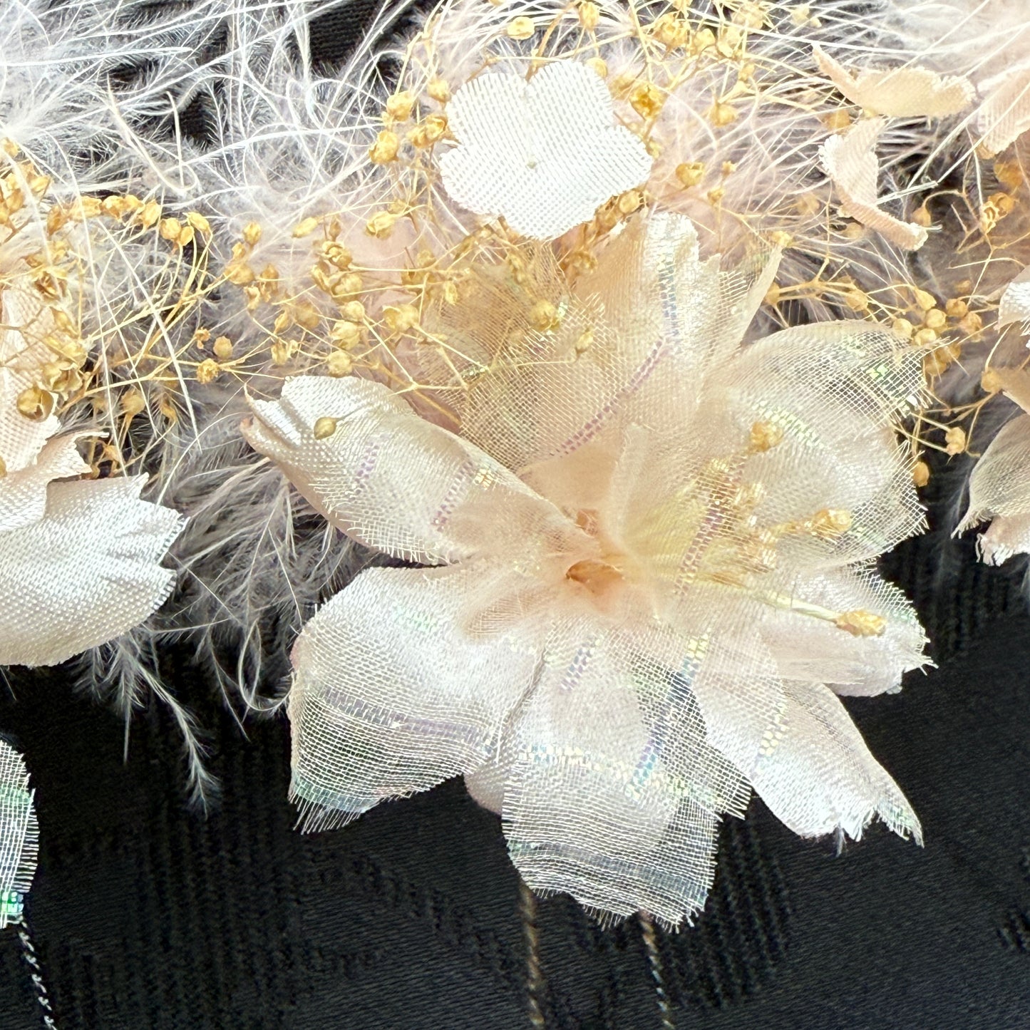"Featherlight Elegy" Vintage Kanzashi Hair Pins