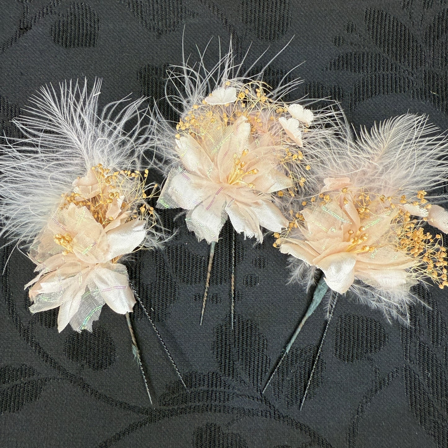 "Featherlight Elegy" Vintage Kanzashi Hair Pins