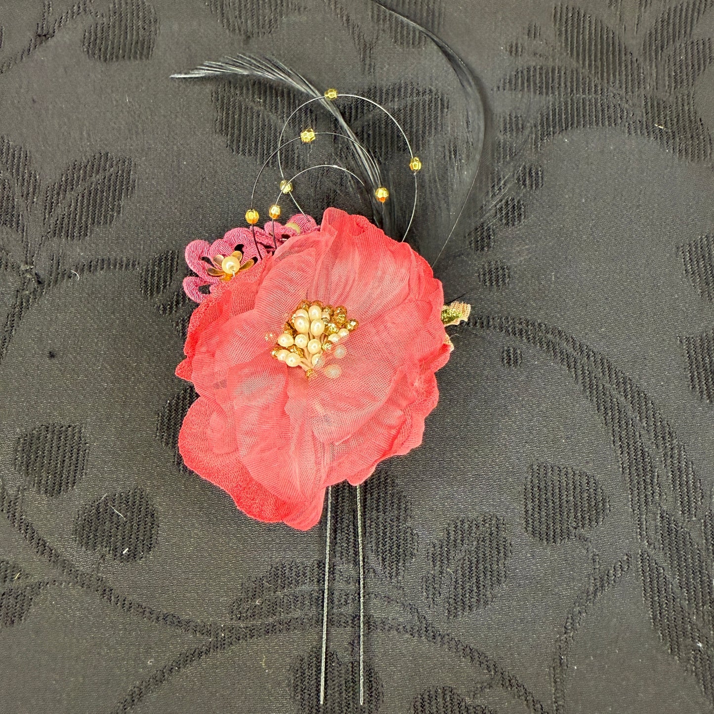 "Luna Rouge" Vintage Kanzashi Hair Pin