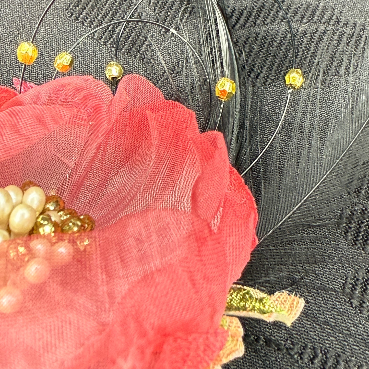 "Luna Rouge" Vintage Kanzashi Hair Pin