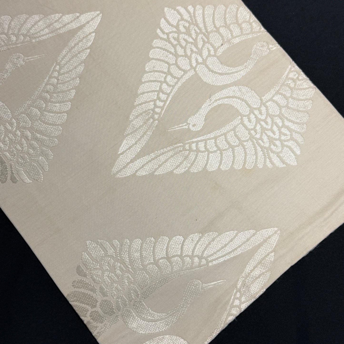 "Twin Cranes" Maru Obi