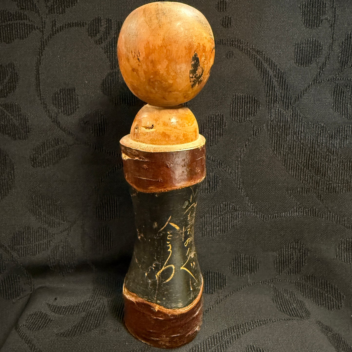 "Folk Art" Vintage Kokeshi Doll