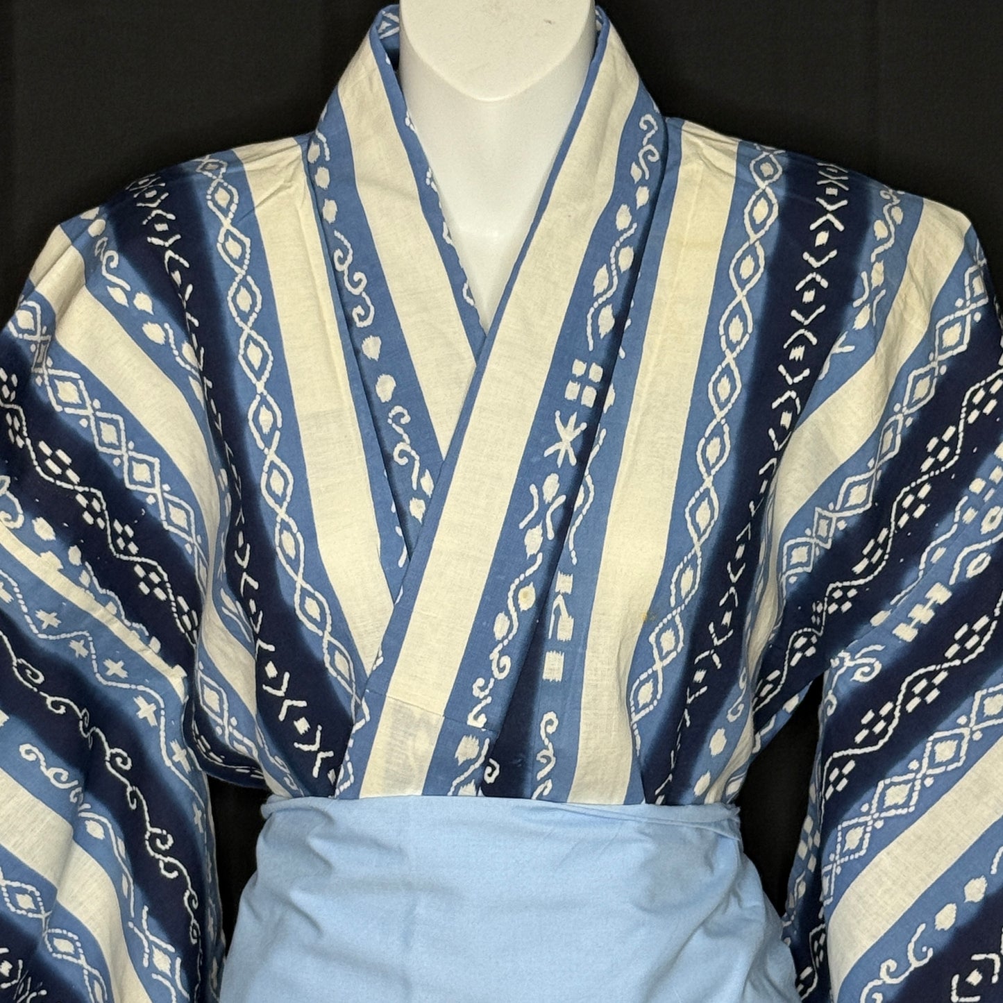 "Blue Ribbon" Vintage Japanese Yukata