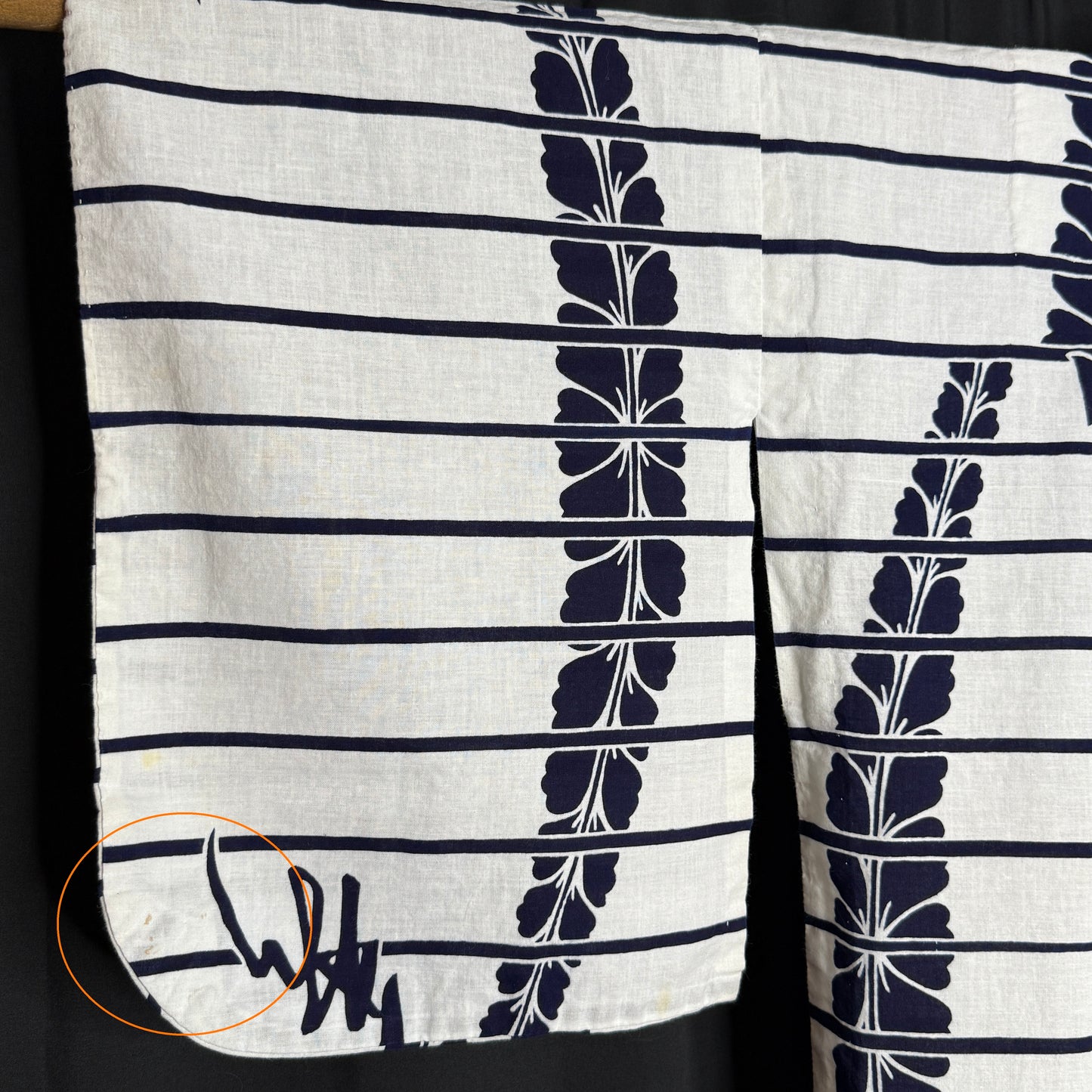 "Kotobuki" Vintage Japanese Yukata