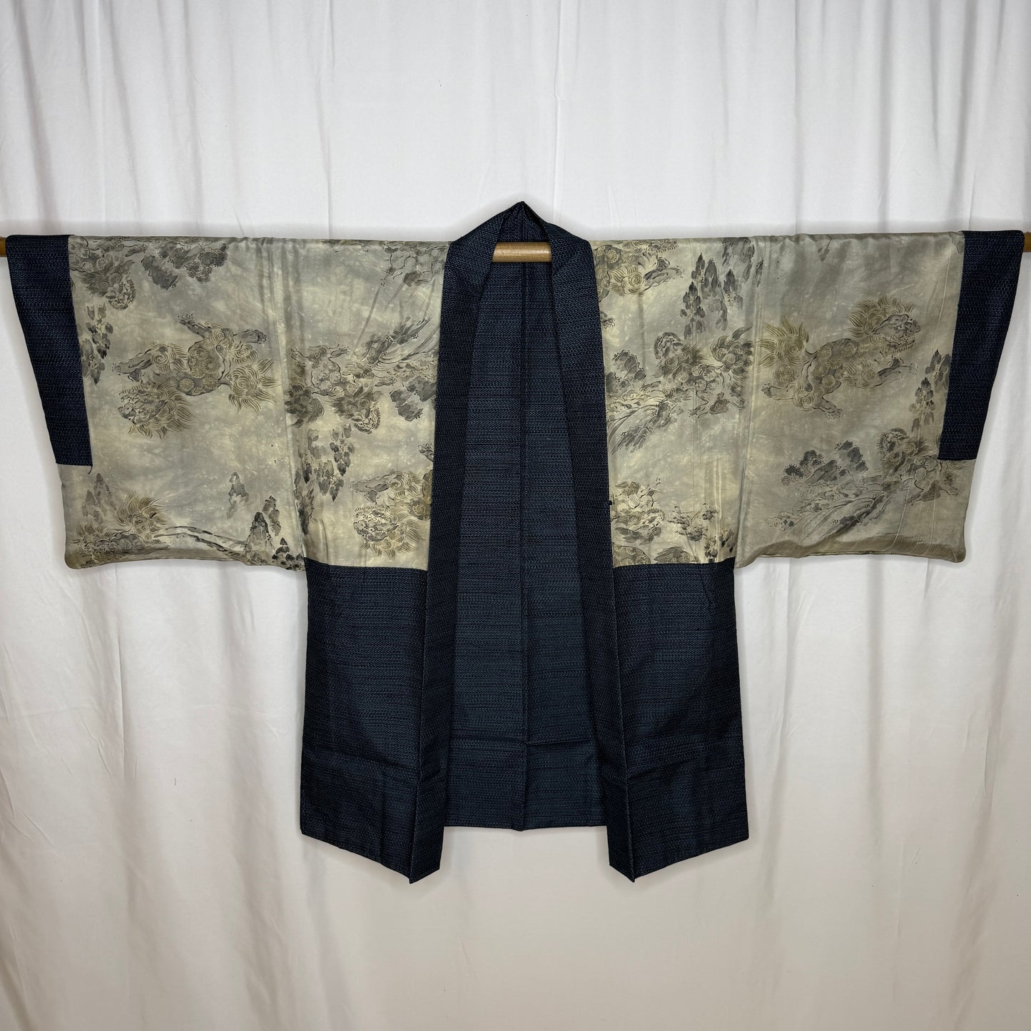 "Clouded Shishi" Vintage Man's Haori