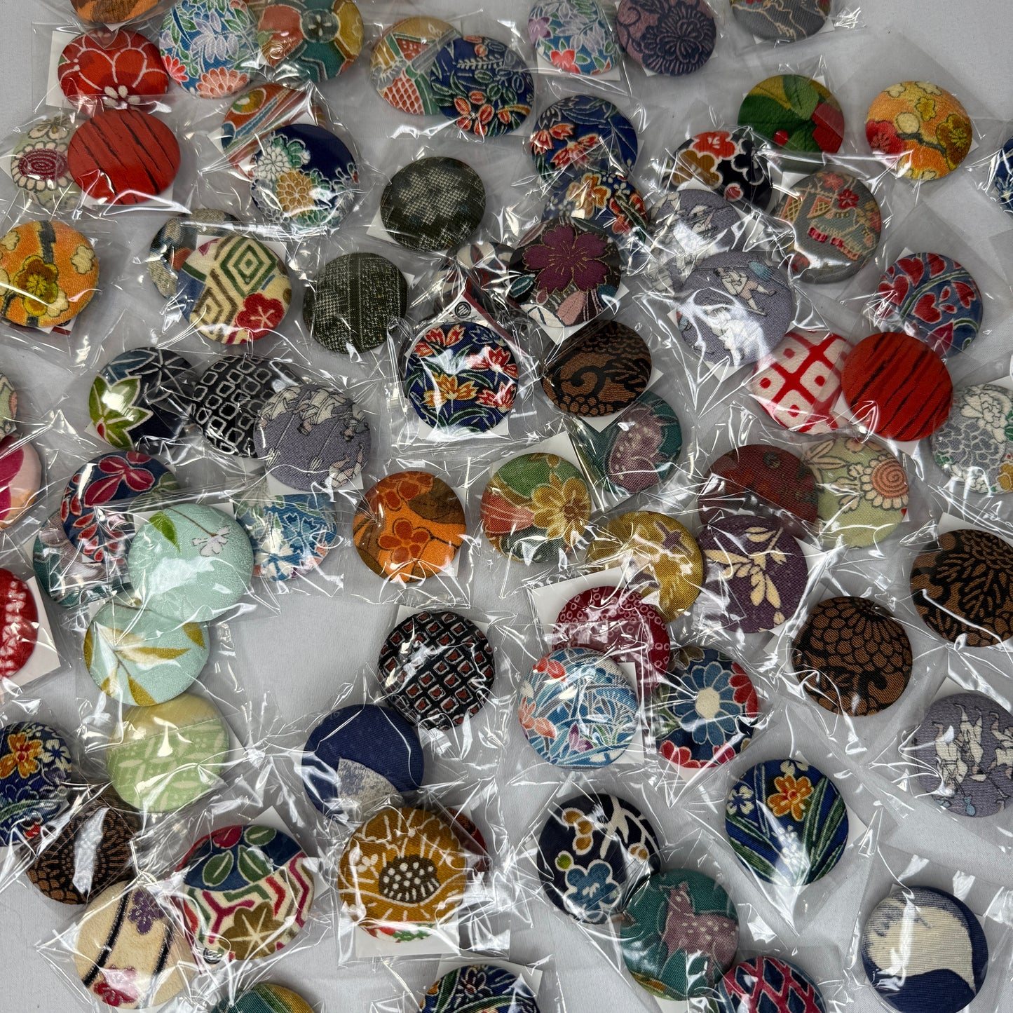 "Surprise Me!" Japanique Magnets