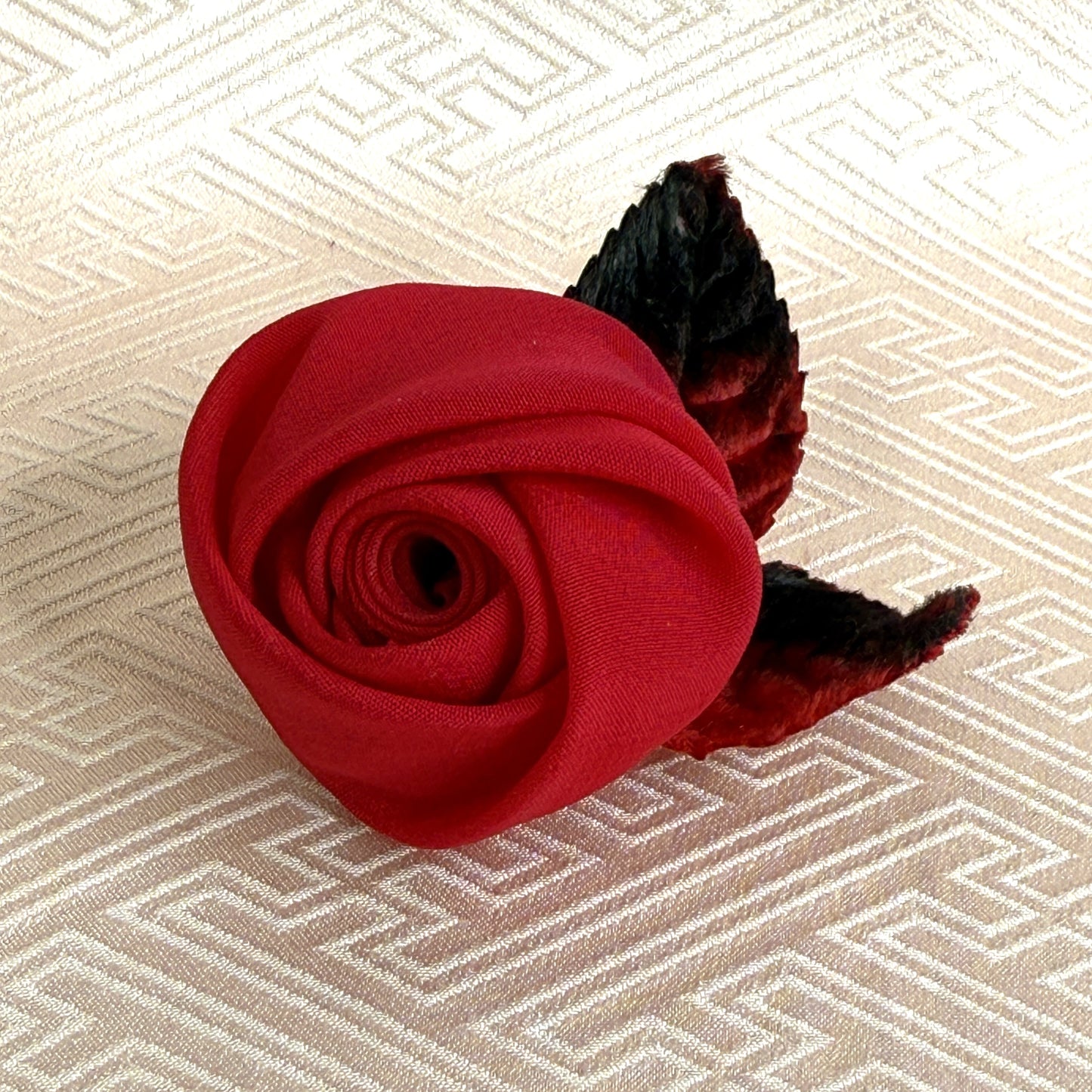 "Single Rose" Vintage Kanzashi