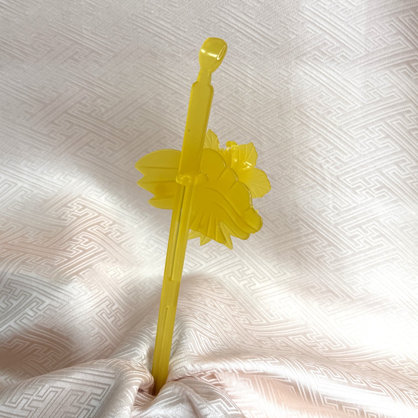 "Spider Mum Single Hirauchi" Vintage Kanzashi