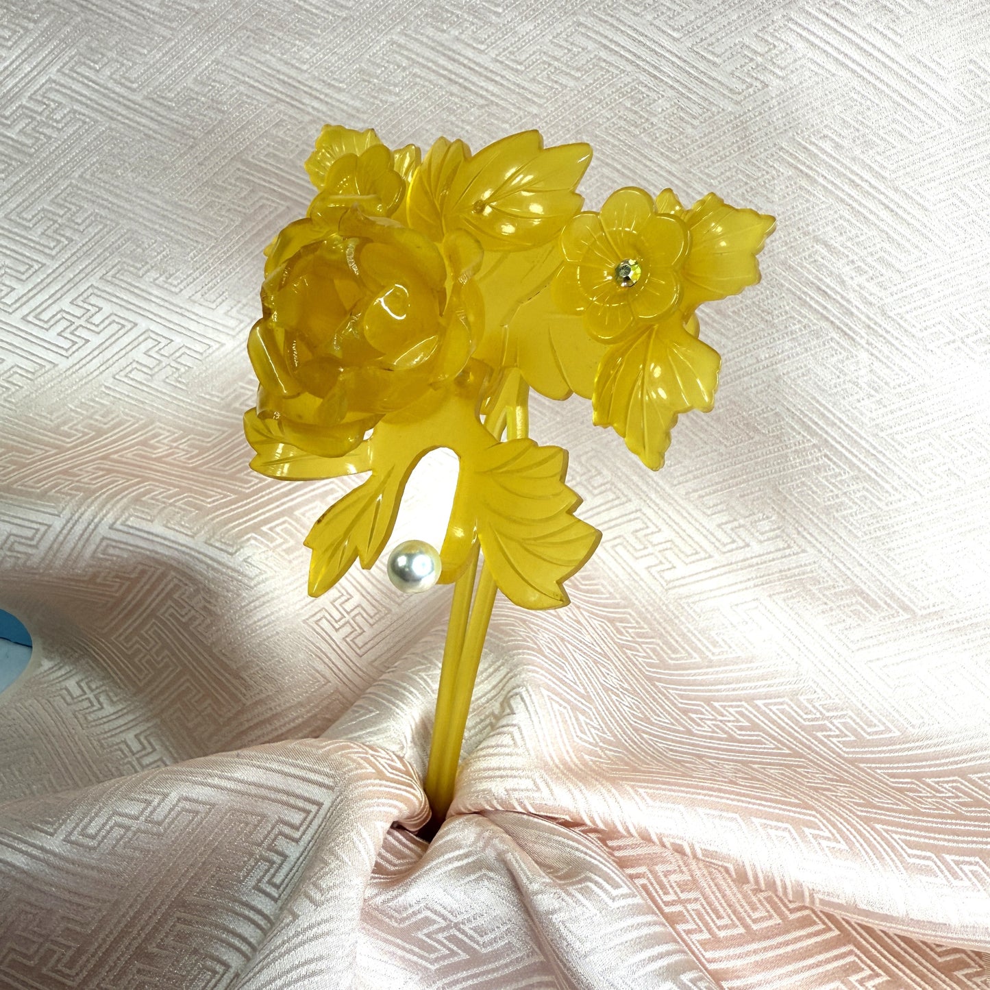 "Peony Hirauchi" Vintage Kanzashi