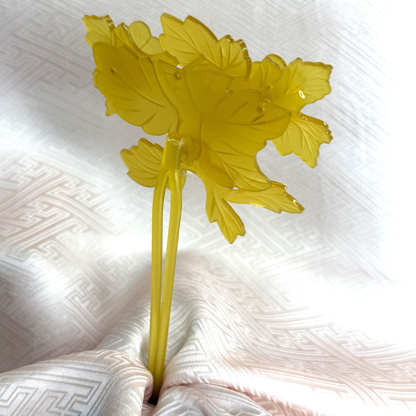 "Peony Hirauchi" Vintage Kanzashi
