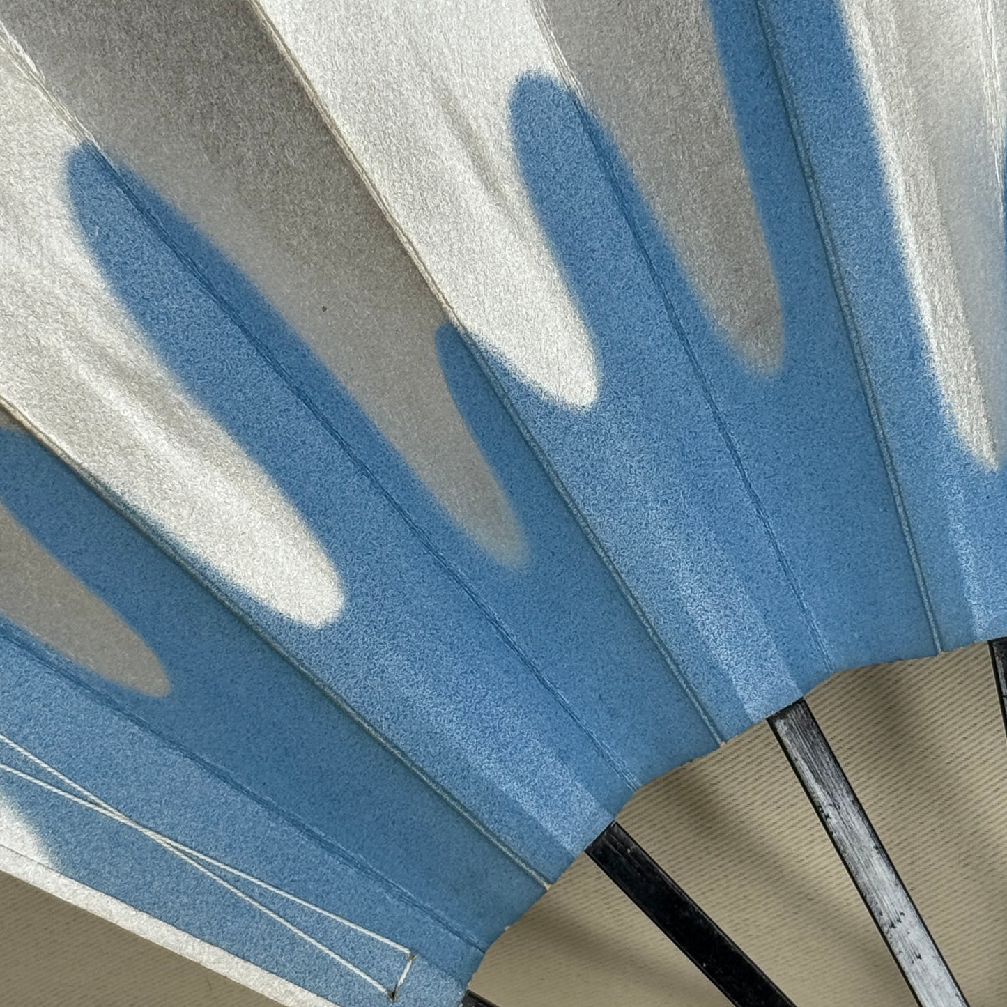 "Arctic Wave" Vintage Dance Folding Fan