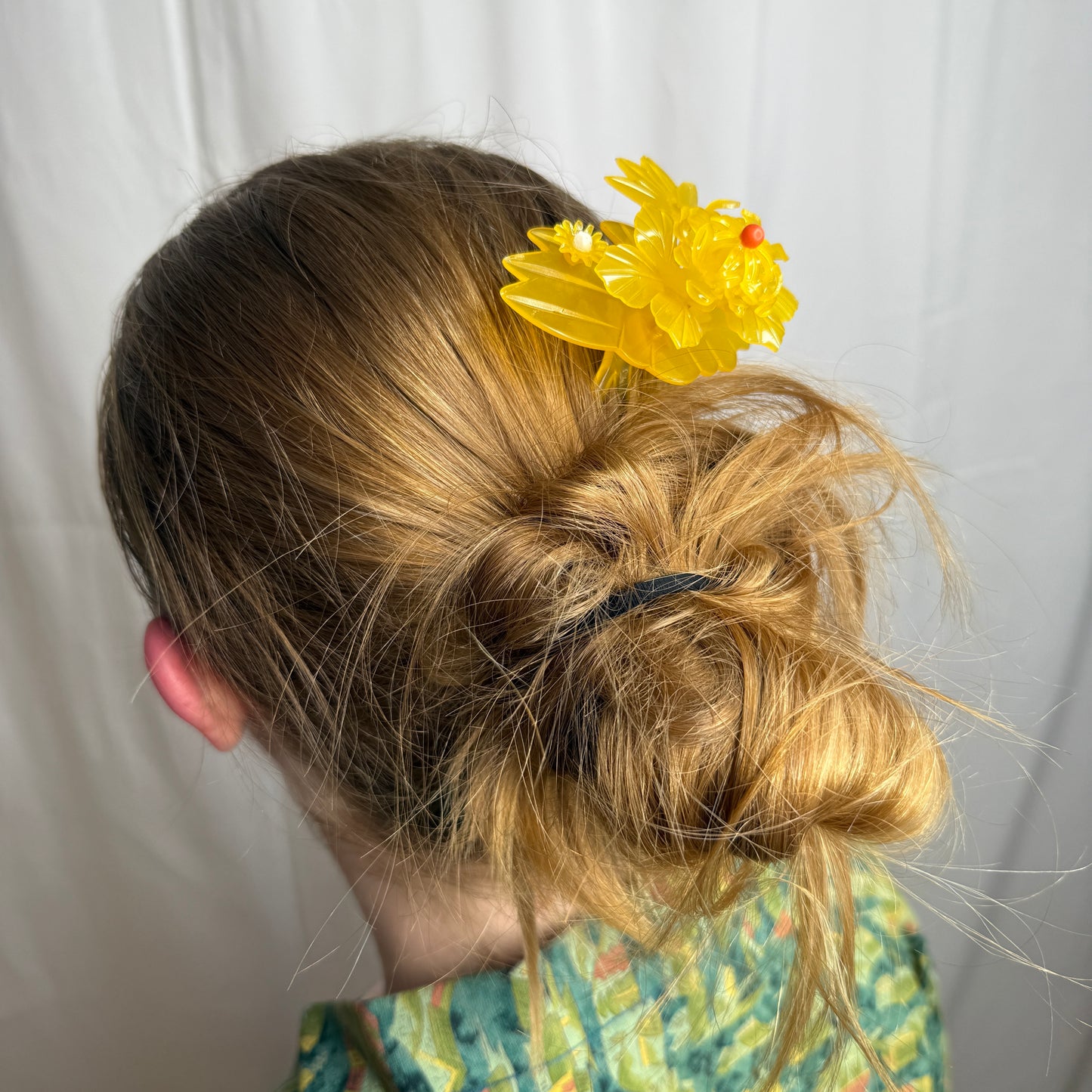 "Spider Mum Hirauchi" Vintage Kanzashi
