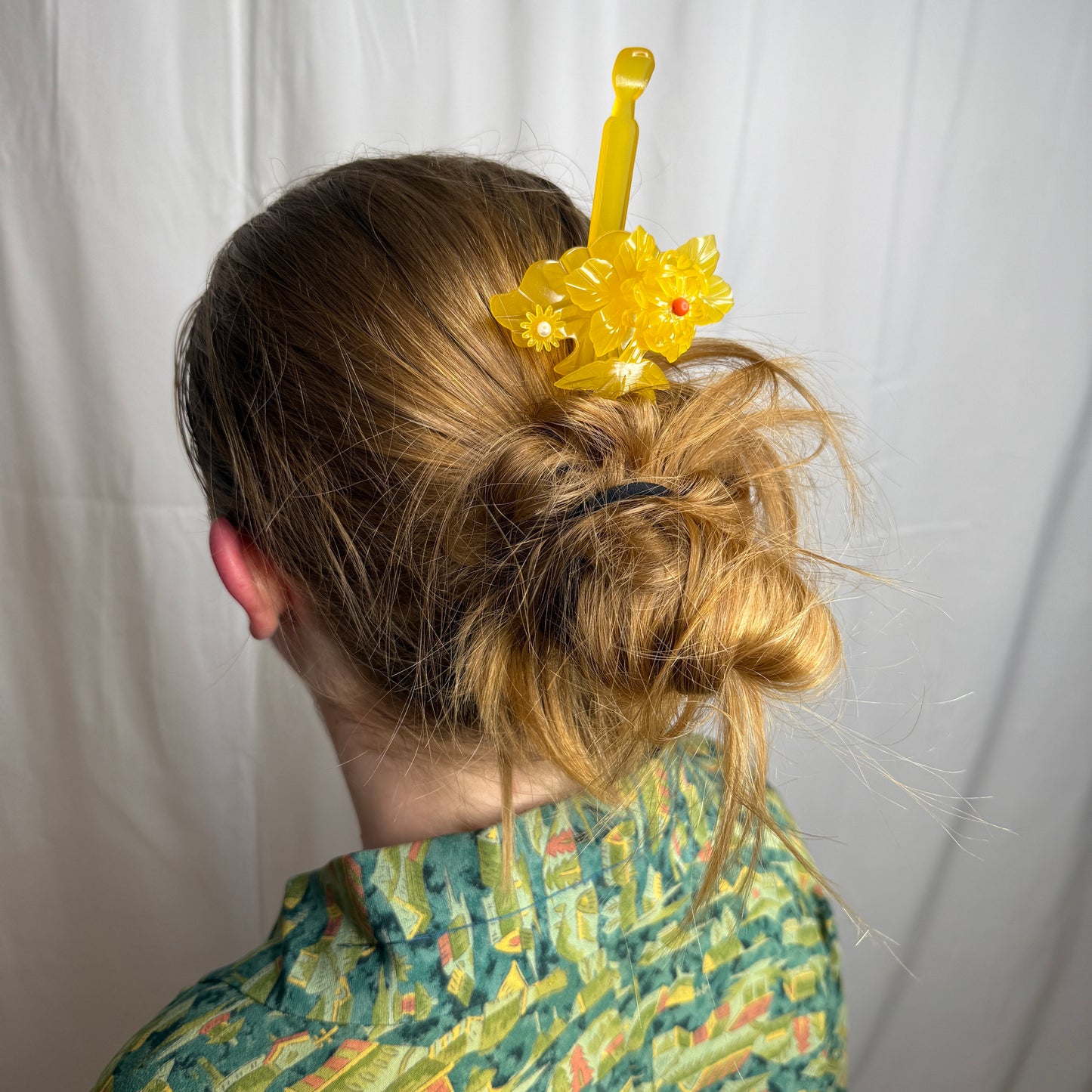 "Spider Mum Single Hirauchi" Vintage Kanzashi