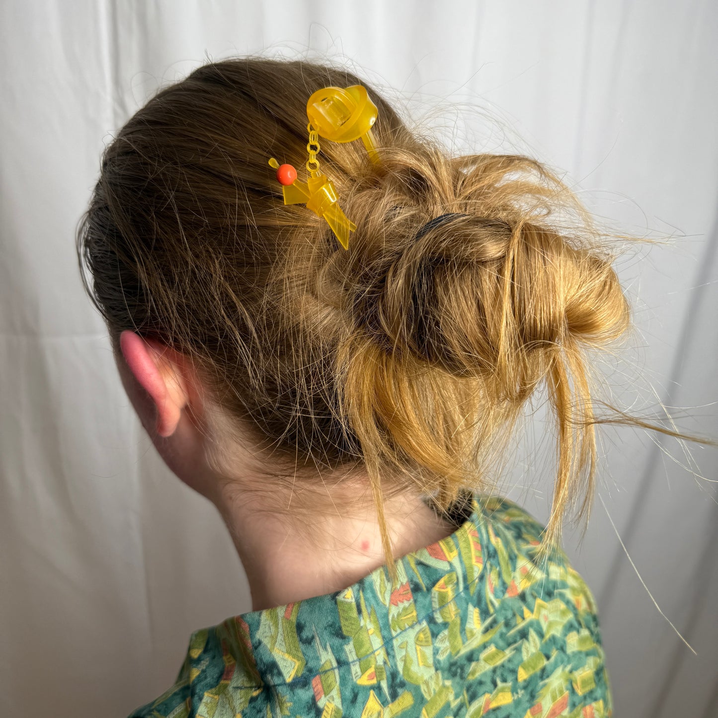 "Twisted Bira Bira" Vintage Kanzashi