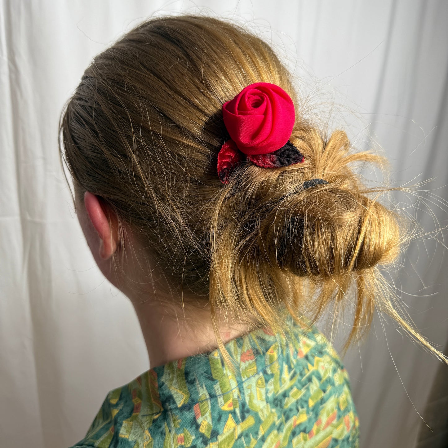 "Single Rose" Vintage Kanzashi