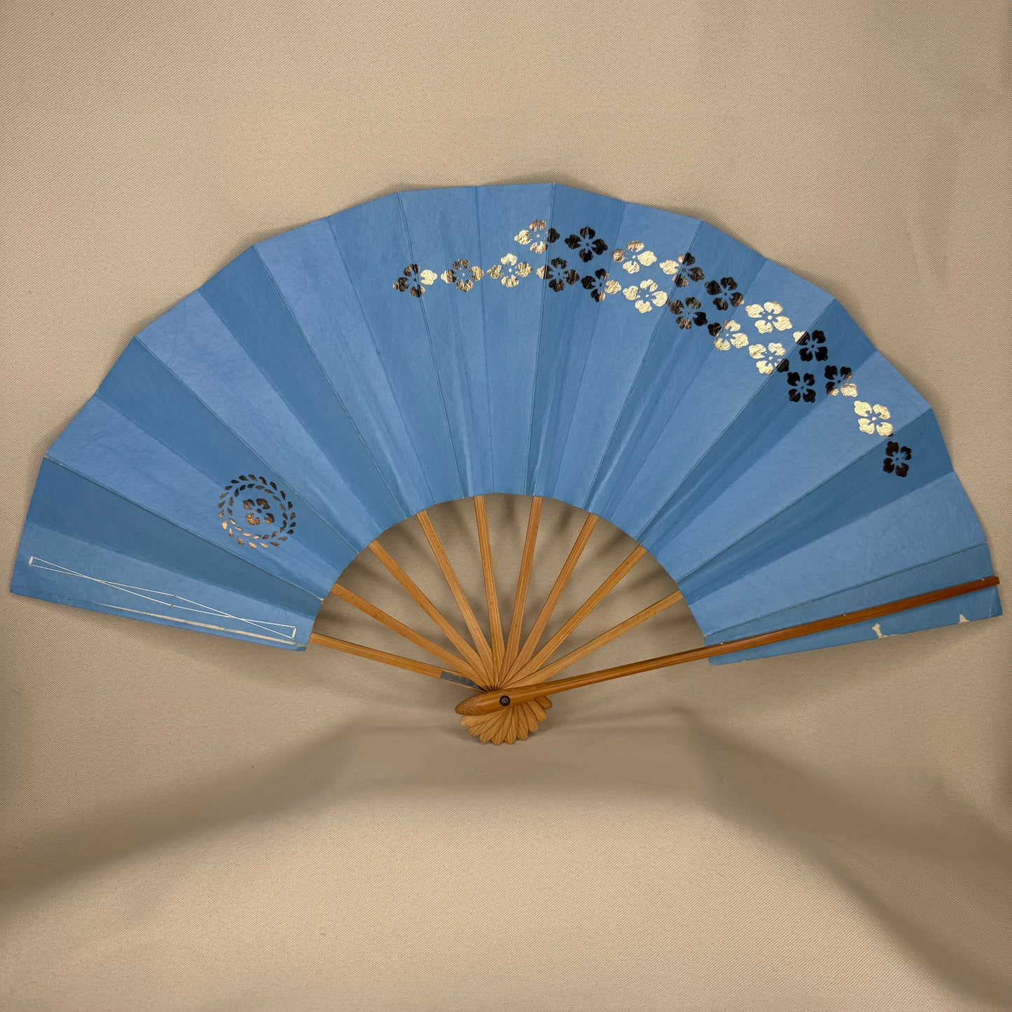 "Sky Petals" Vintage Dance Folding Fan
