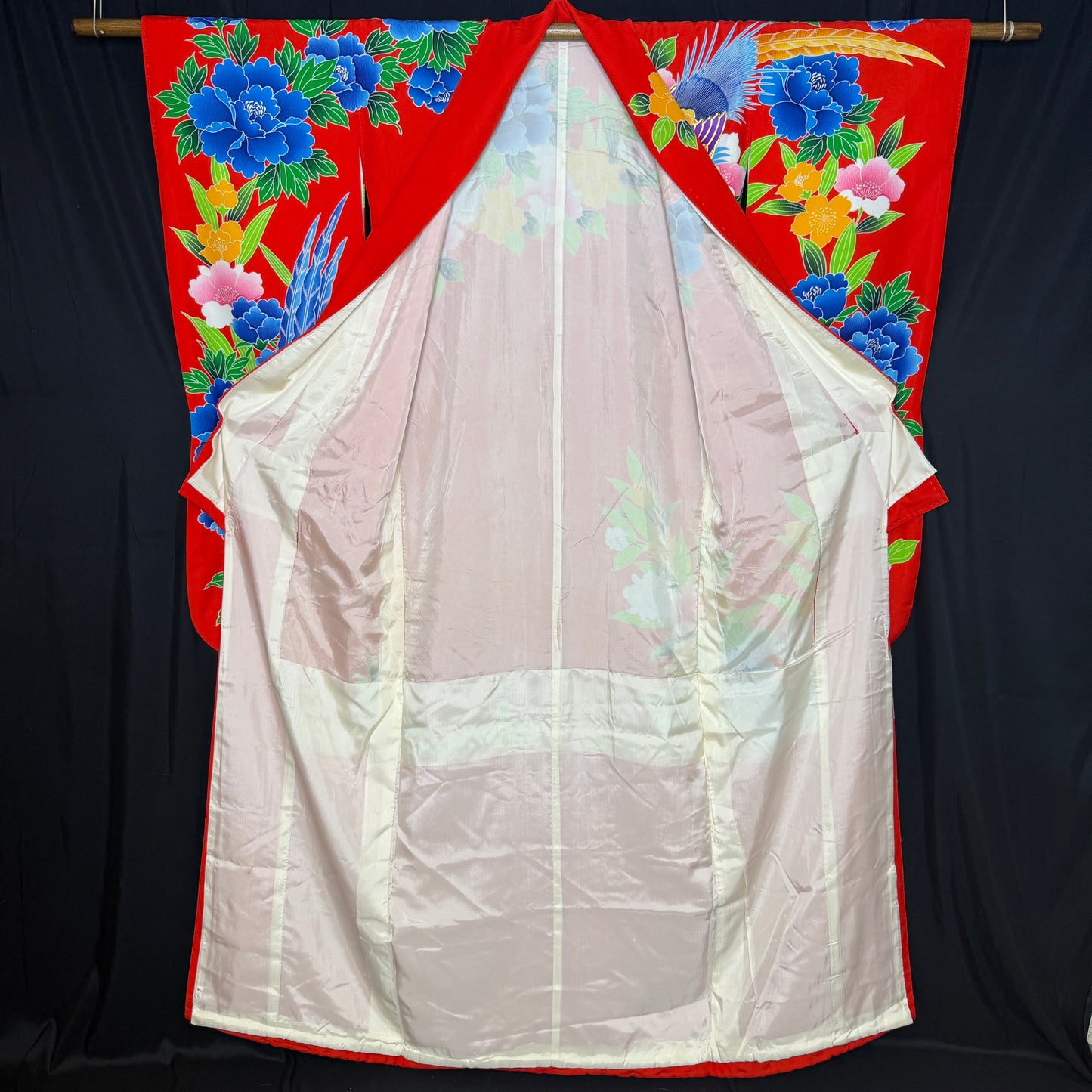 "Kiji Blooms" Wedding Kimono (Kakeshita)