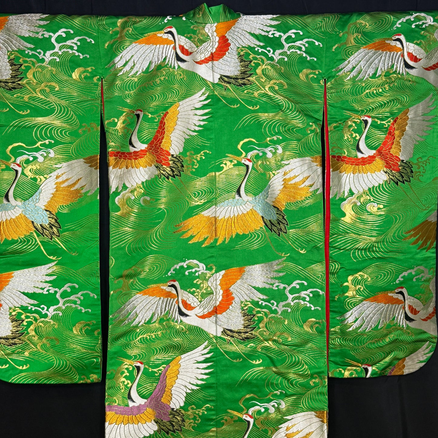 "Cresting Cranes" Wedding Kimono (Uchikake)