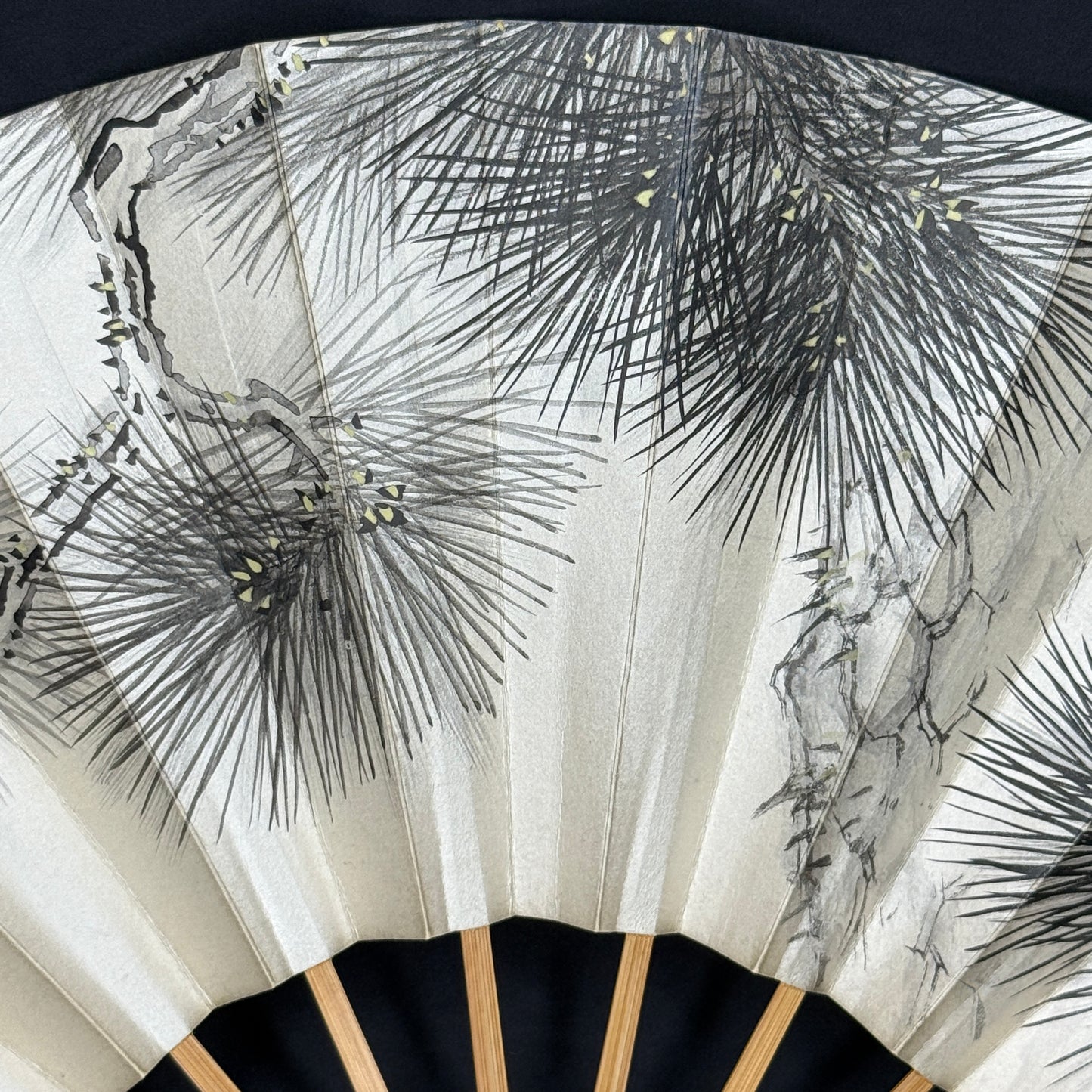 "Matsu Art" Vintage Dance Folding Fan