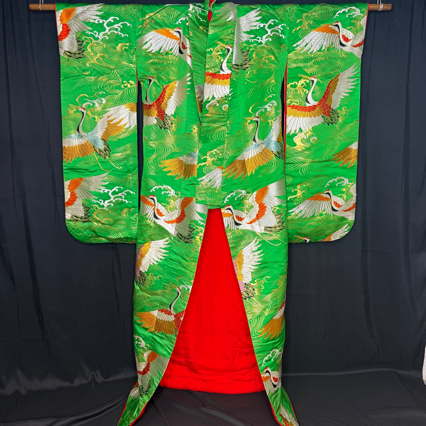 "Cresting Cranes" Wedding Kimono (Uchikake)