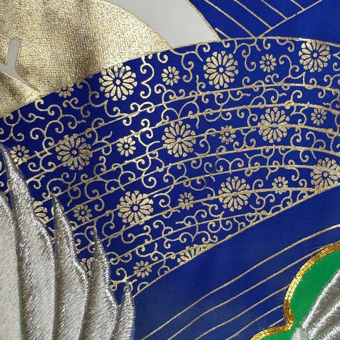 "Tsuru Matsu" Wedding Kimono (Uchikake)