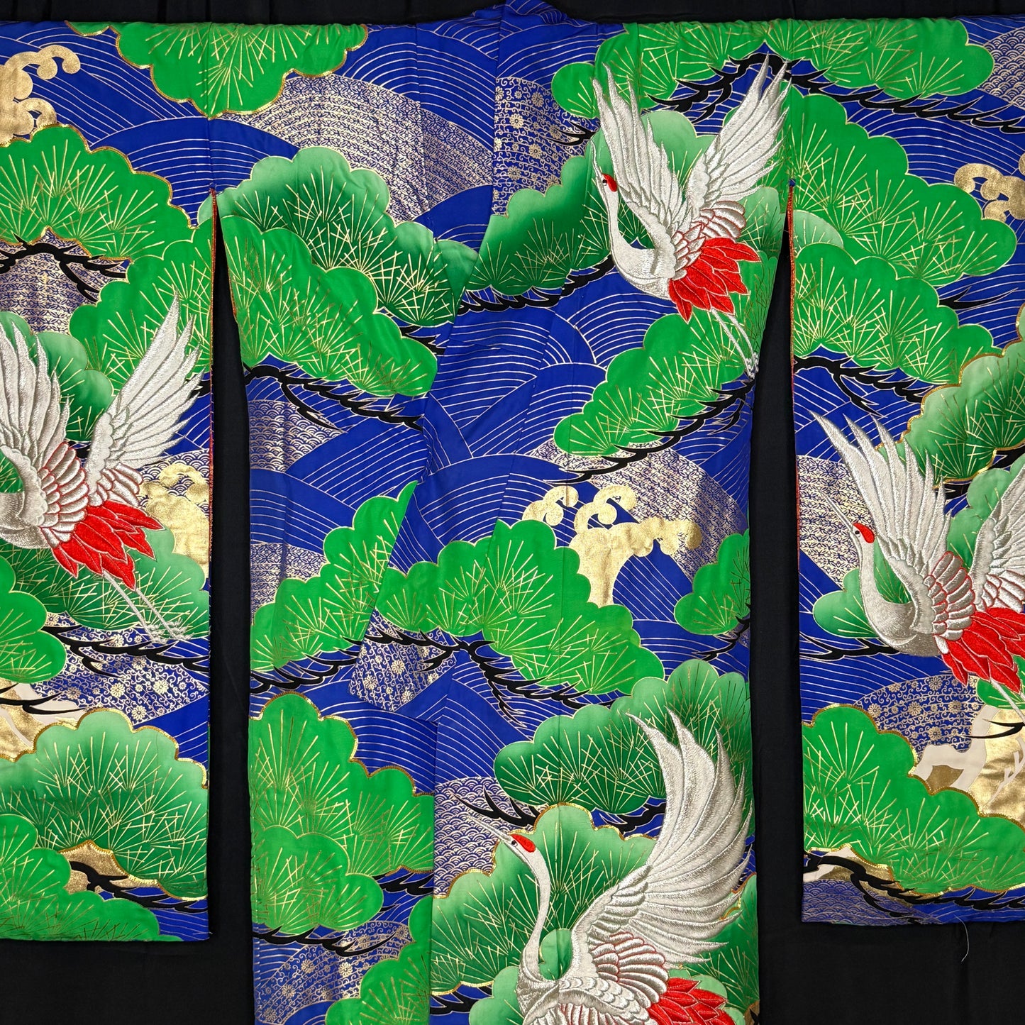 "Tsuru Matsu" Wedding Kimono (Uchikake)