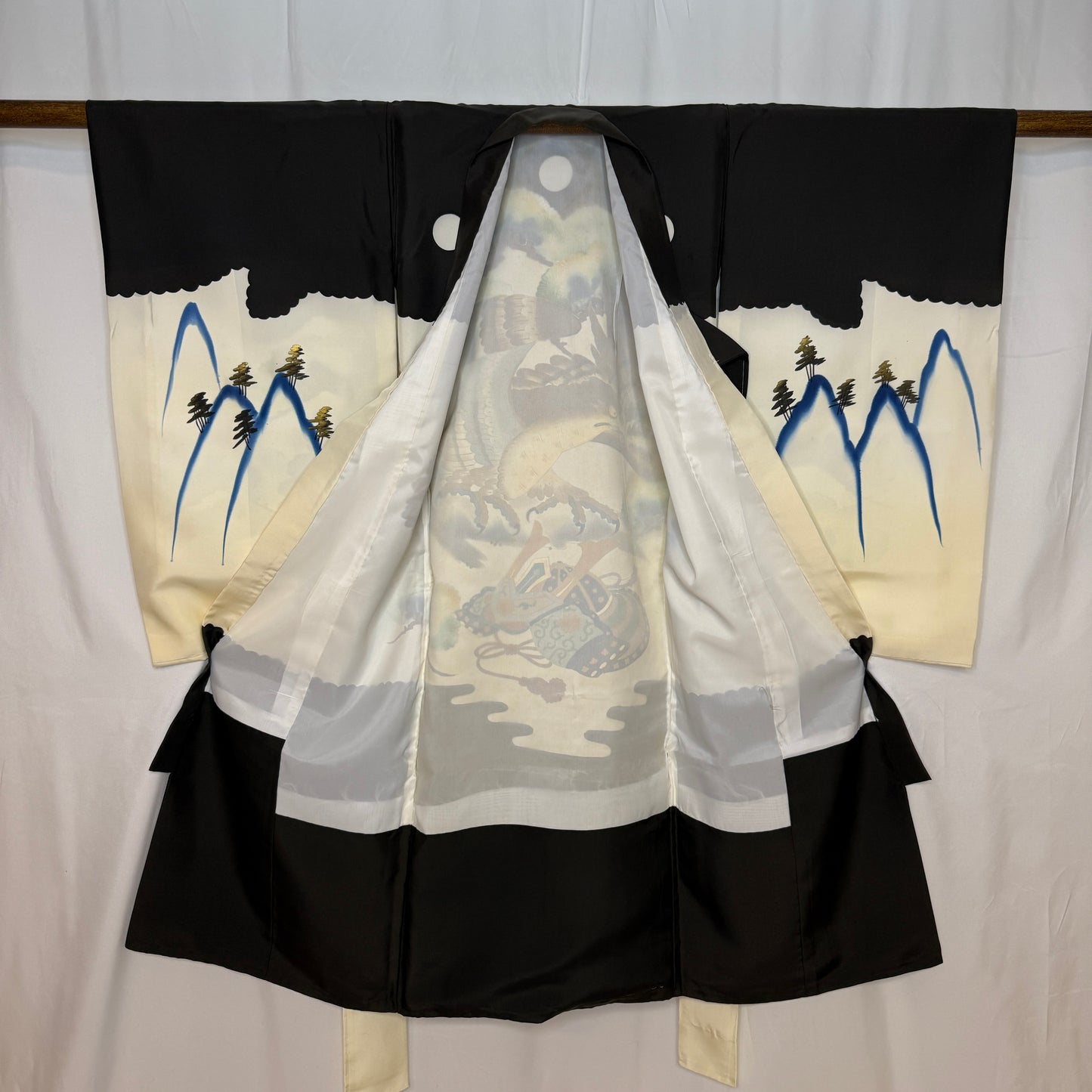 "Matsu Hawk" Vintage Boy's Miyamairi
