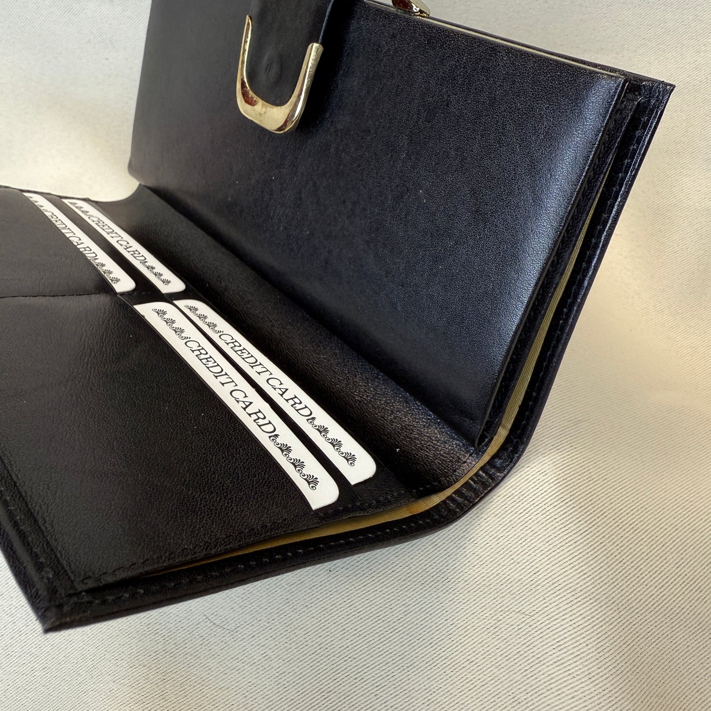 "Ryukyu Kasuri" Japanese Wallet