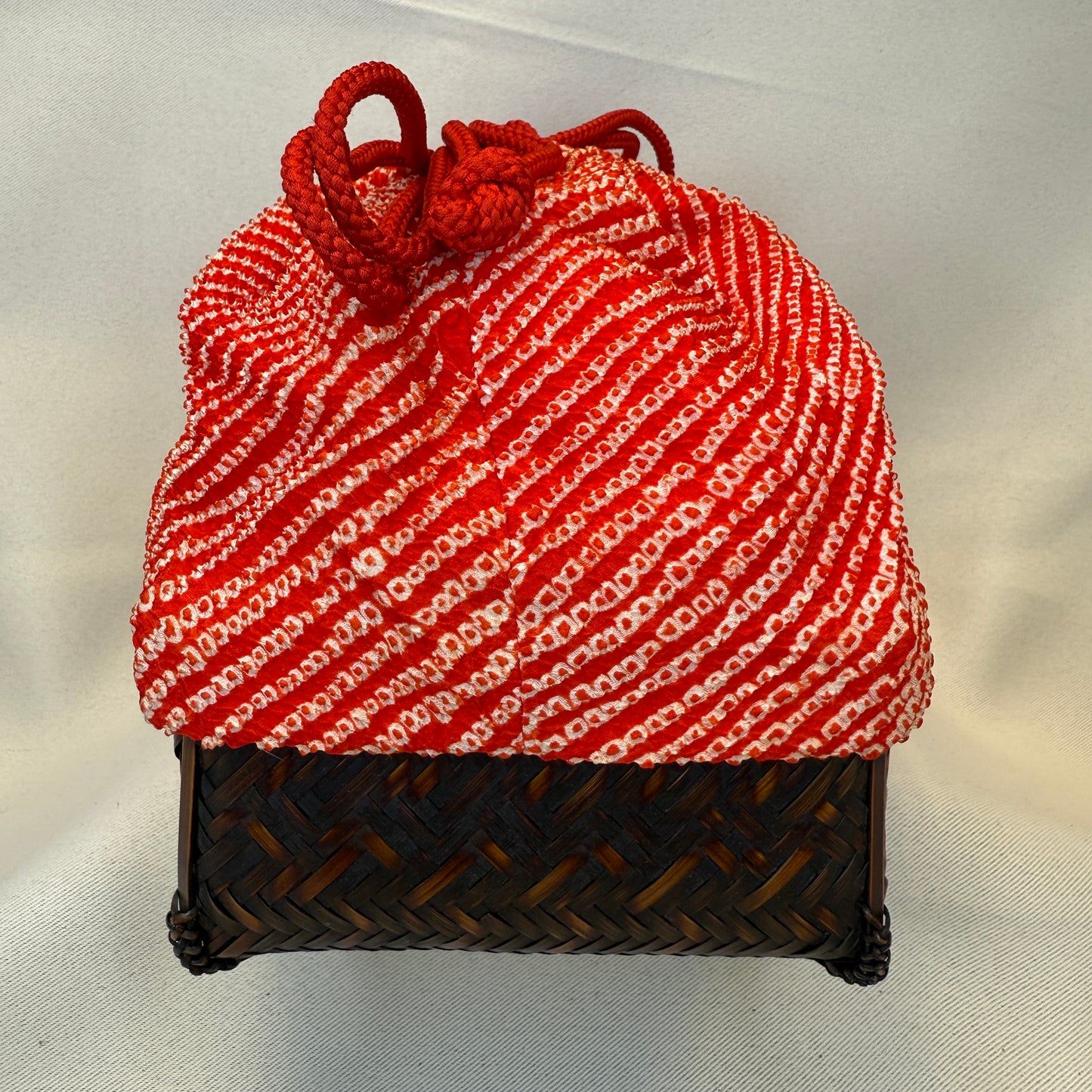 "Crimson Swirl" Japanese Kinchaku Basket Bag