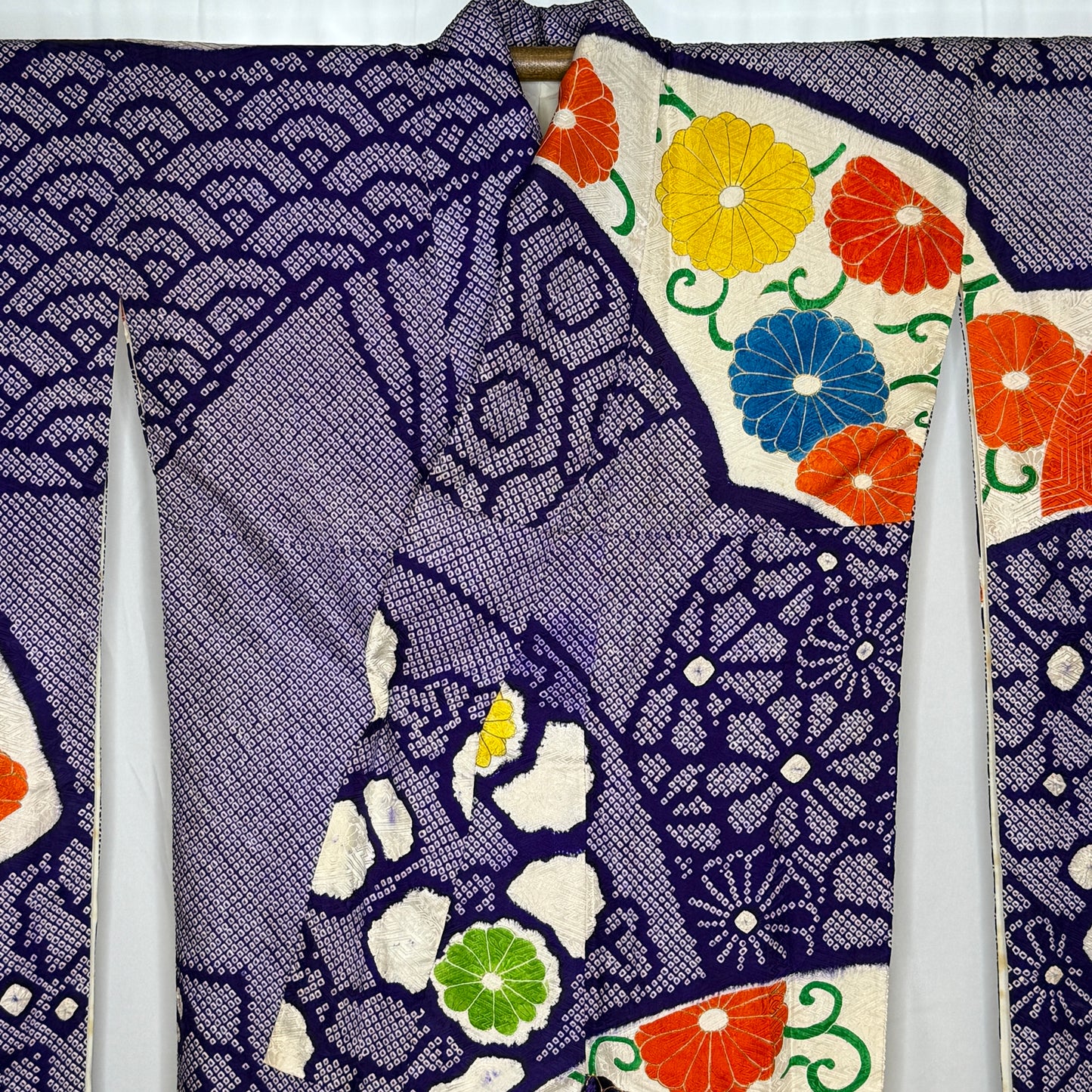 "Royal Fans" Vintage Furisode Kimono