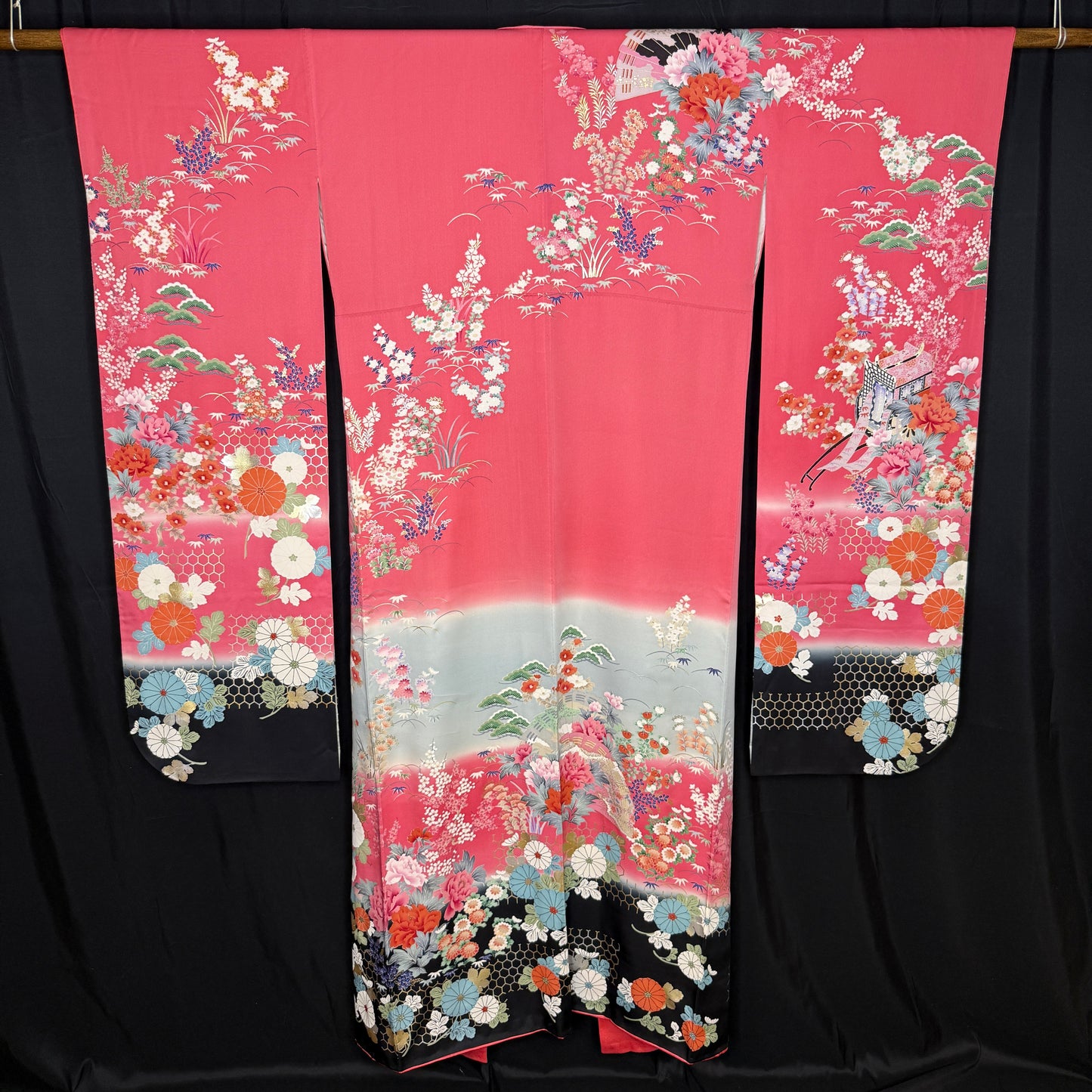 "Palace Coach" Vintage Furisode Kimono