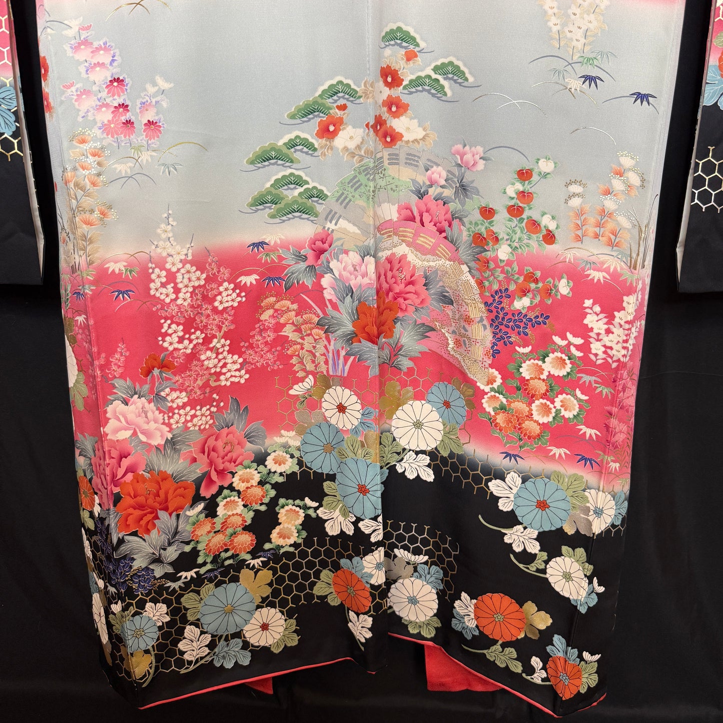 "Palace Coach" Vintage Furisode Kimono