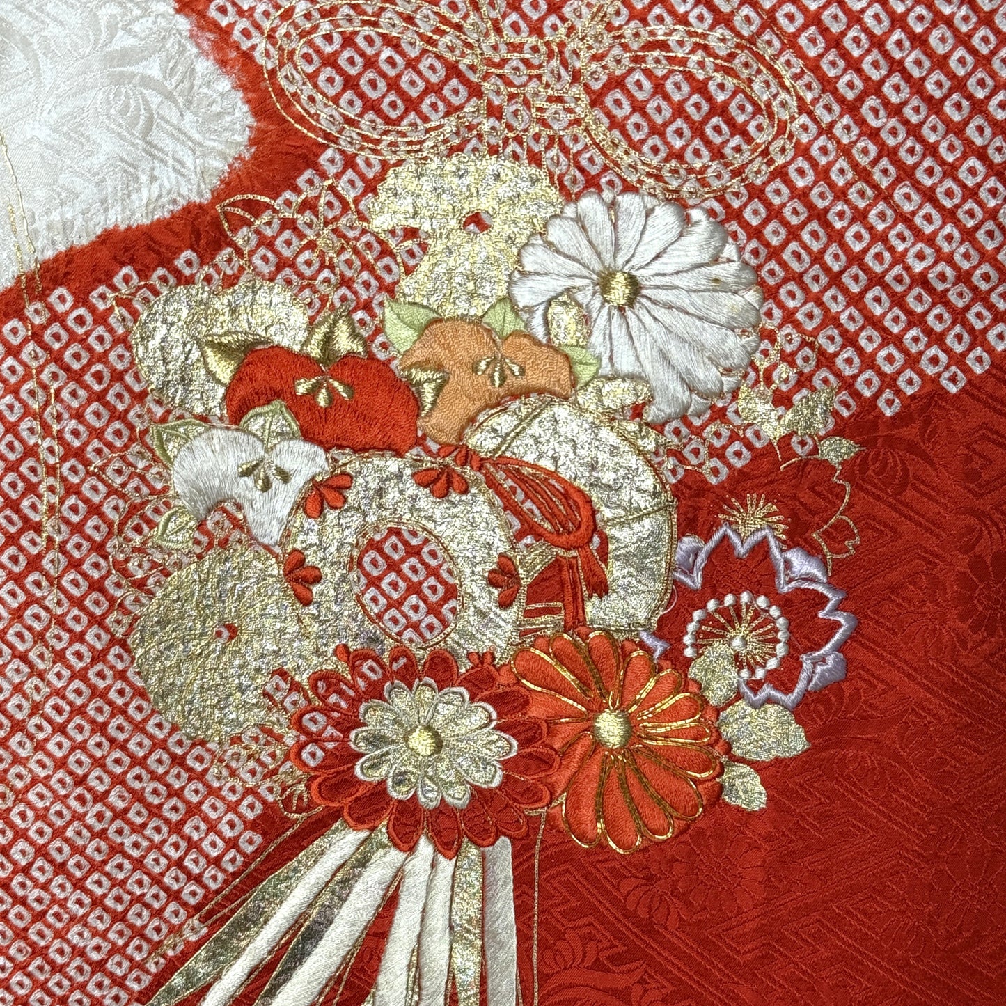 "Kusudama" Vintage Furisode Kimono