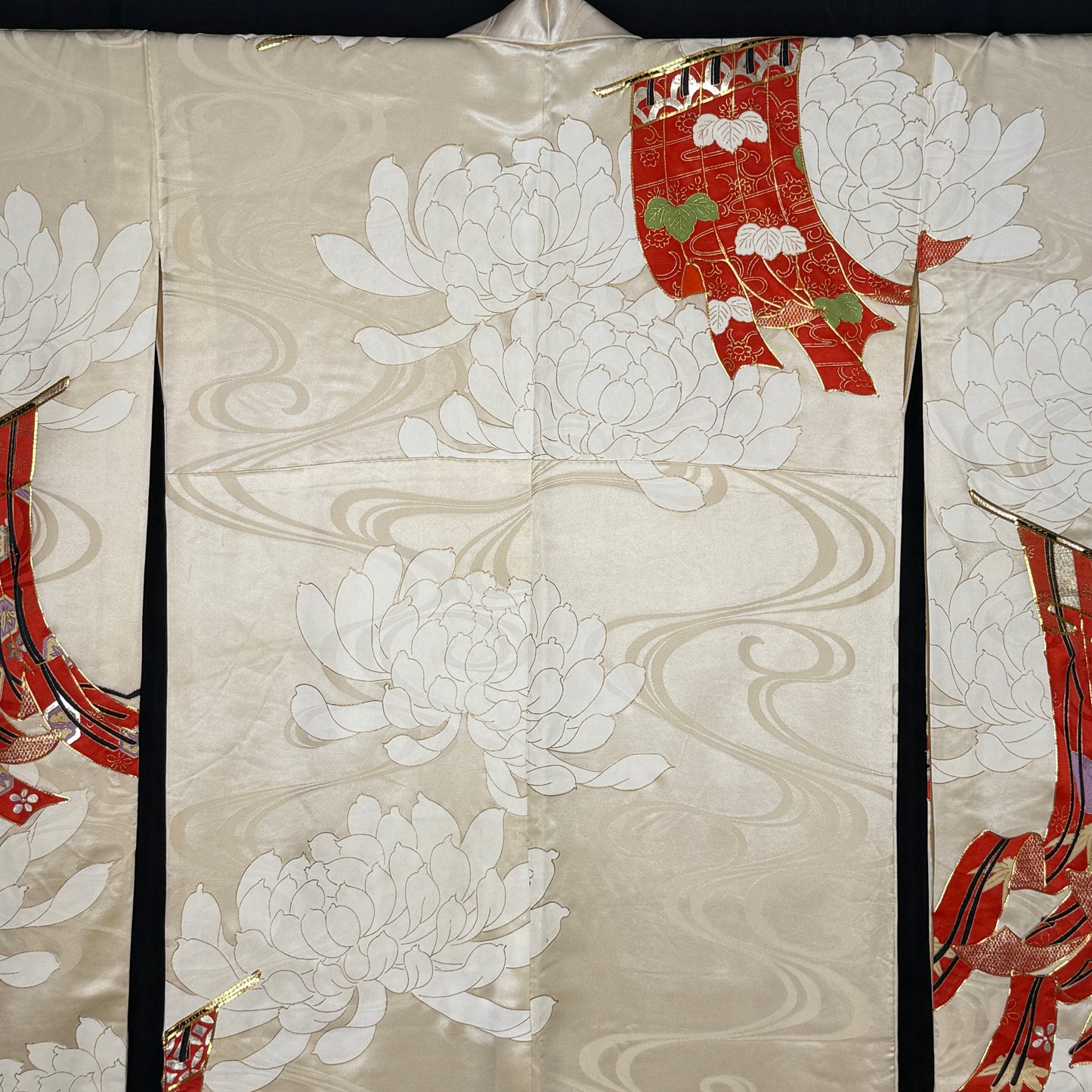 "Gentle Breeze" Vintage Furisode Kimono