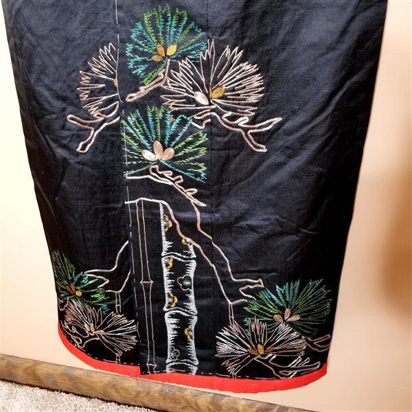 "Old Friends" Meiji Antique Wedding Kimono (Uchikake) - Kyoto Kimono