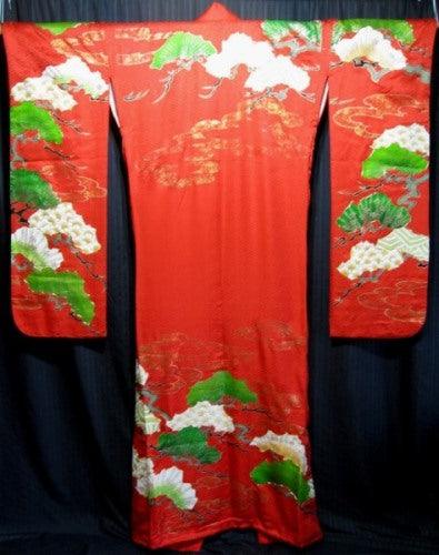 "Pine and Dandy" Wedding Kimono (Kakeshita) - Kyoto Kimono