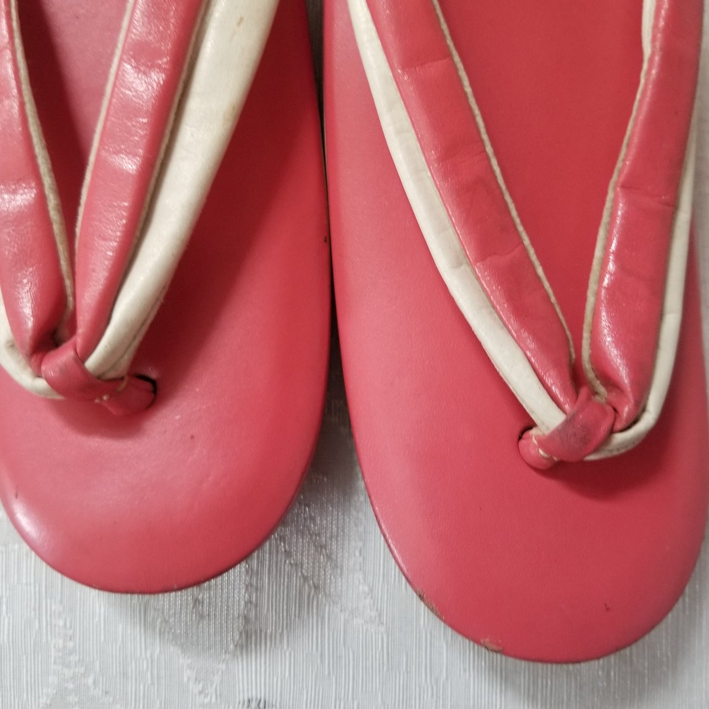 "Deep Salmon" Woman's Zori