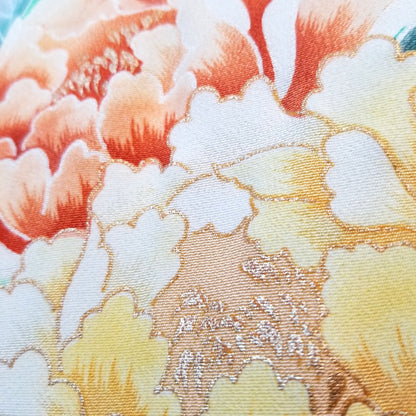 "Floral Supreme" Vintage Furisode Kimono