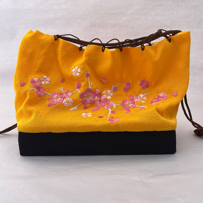 "Blossom Embroidery" Japanese Kinchaku Purse